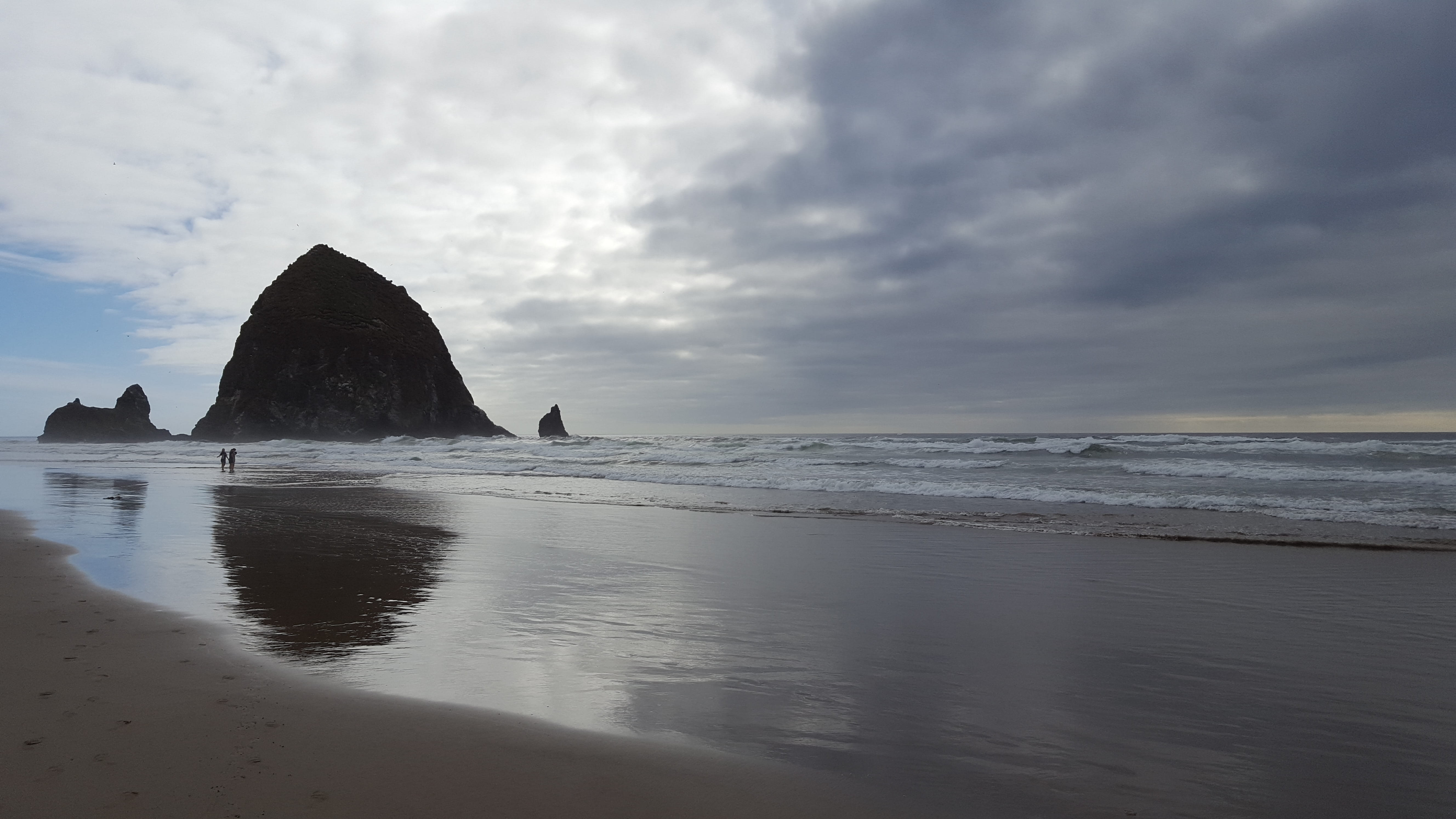 5K, united states, horizon, land, water, tranquil scene, rain clouds, sea, nature, haystack rock, horizon over water, scenics - nature, no people, beauty in nature, HD Wallpaper