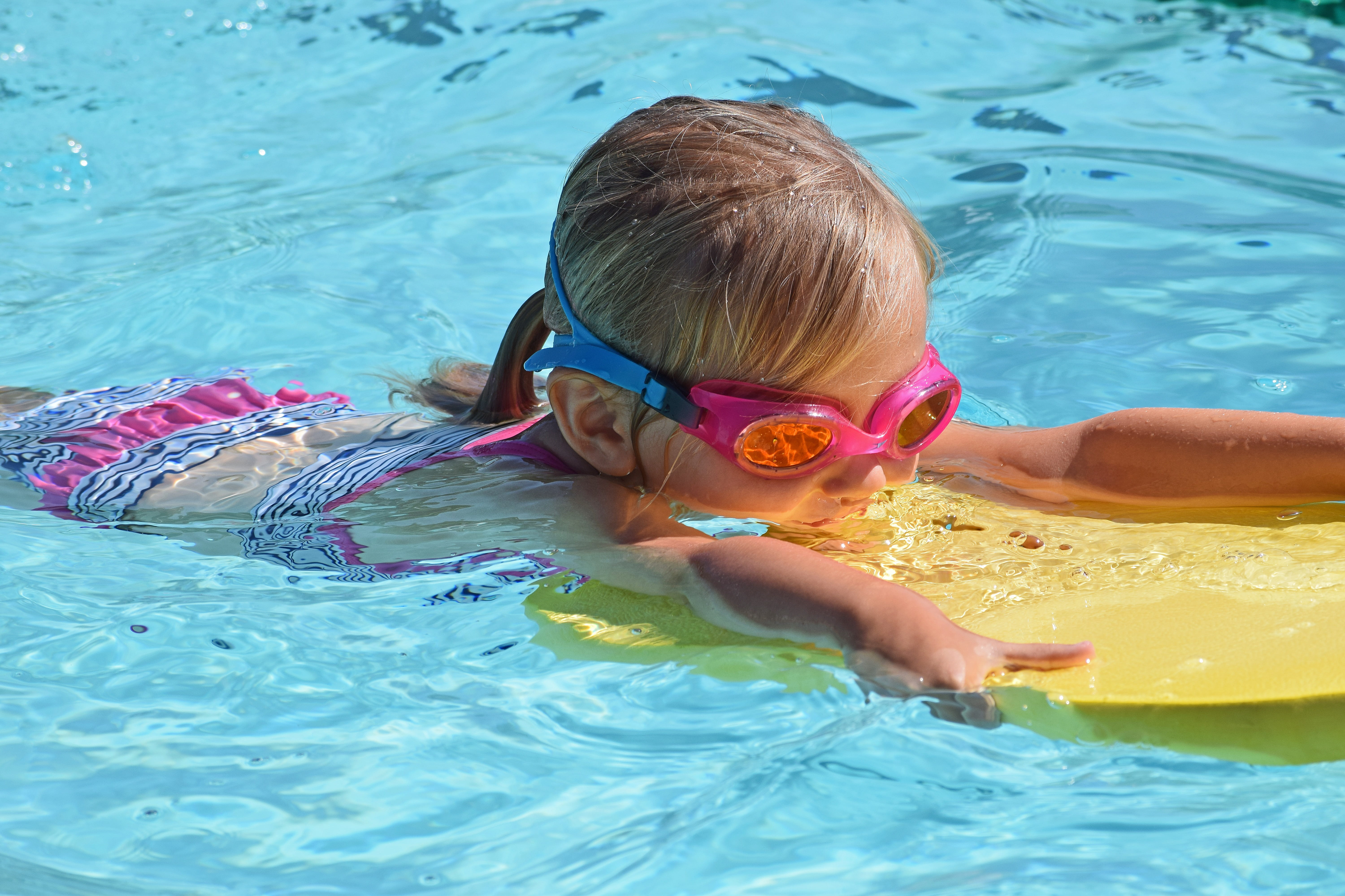 nature, swimming, real people, activity, summer, females, one person, inflatable, swimming pool, outdoors, Young, daytime, water, Kick Board, taken, girl, HD Wallpaper