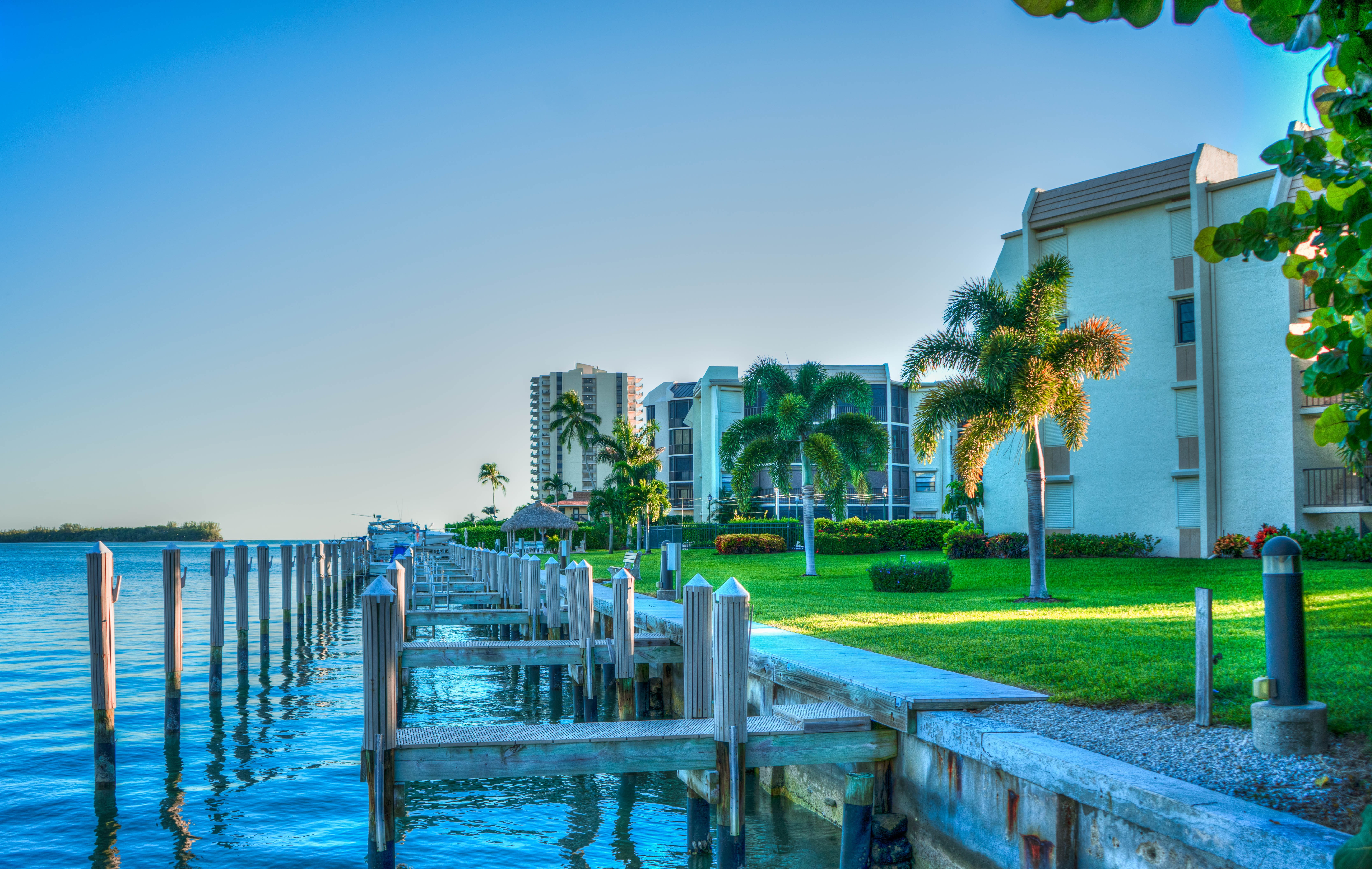 coast, blue, green color, water, florida, clear sky, outdoors, day, park, marco island, houses, grass, seaside, sky, architecture, building, tree, nature, HD Wallpaper