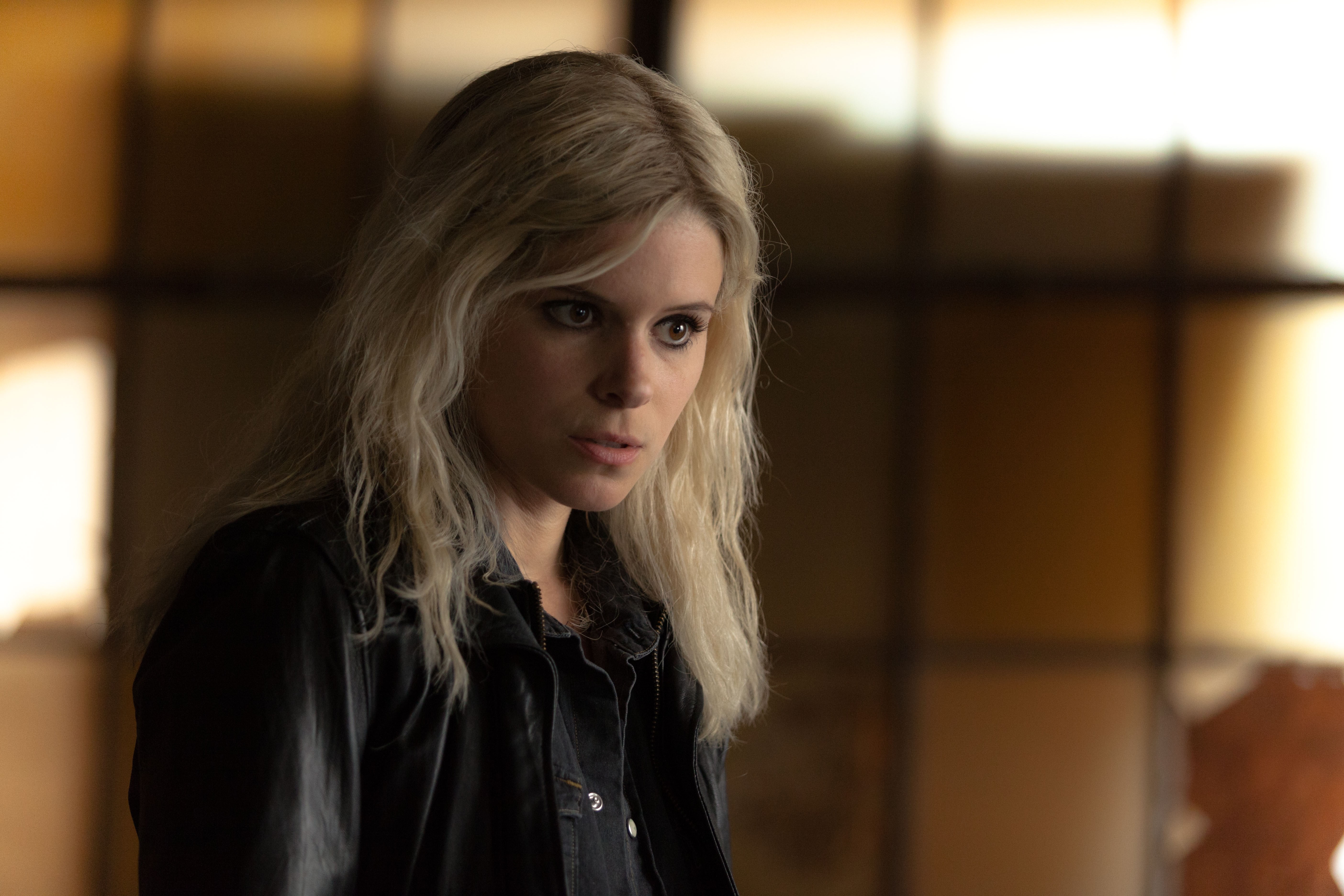 blond hair, hairstyle, waist up, looking at camera, focus on foreground, contemplation, portrait, long hair, hair, indoors, transcendence, headshot, beauty, HD Wallpaper