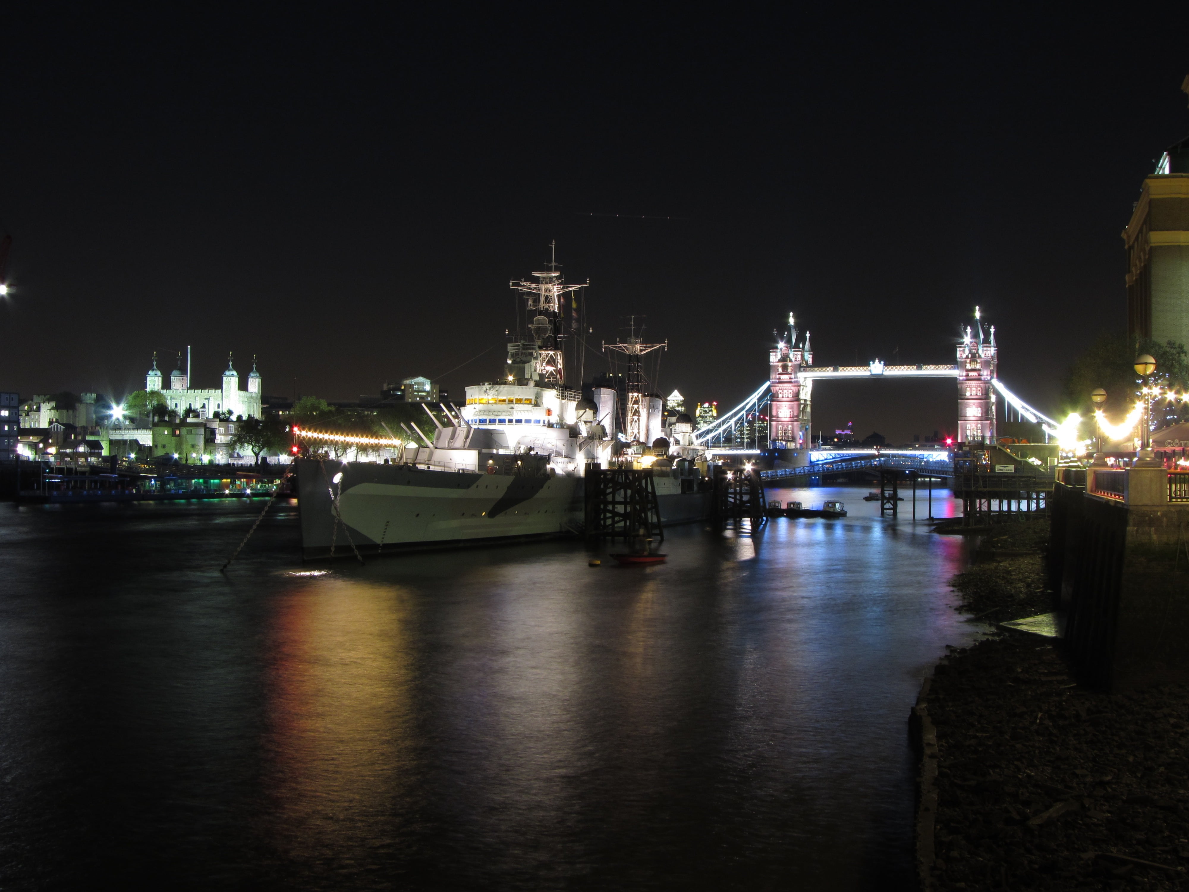 waterfront, outdoors, illumination, hms belfast, bridge, naval vessel, ship, anchored, thames, illuminated, reflection, reflections, castle, sky, black, HD Wallpaper