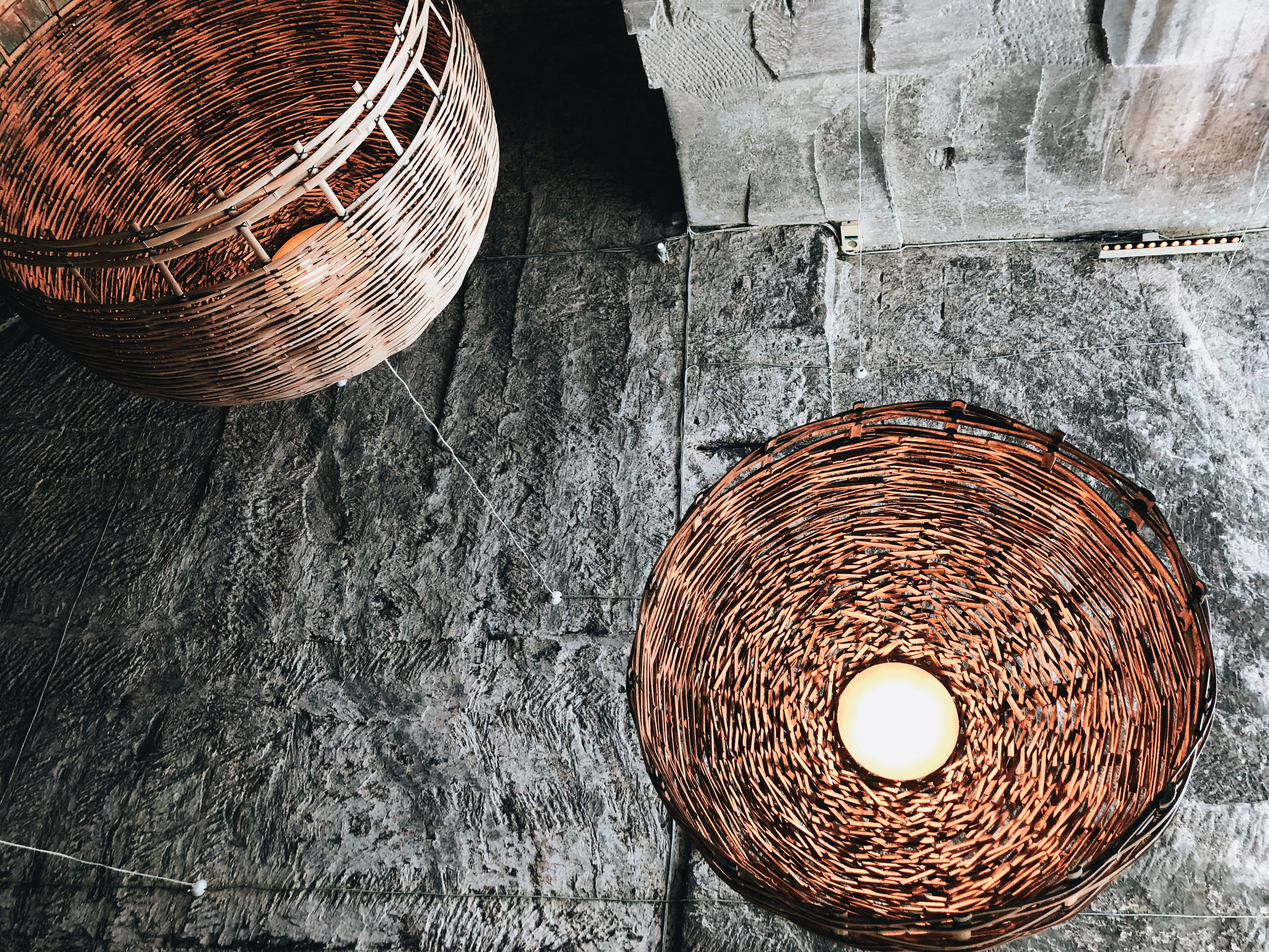 spiral, indoors, still life, wall, plant, pink, hanging, woven, lighting equipment, les baux-de-provence, coil, wall - building feature, bulb, wood - material, HD Wallpaper