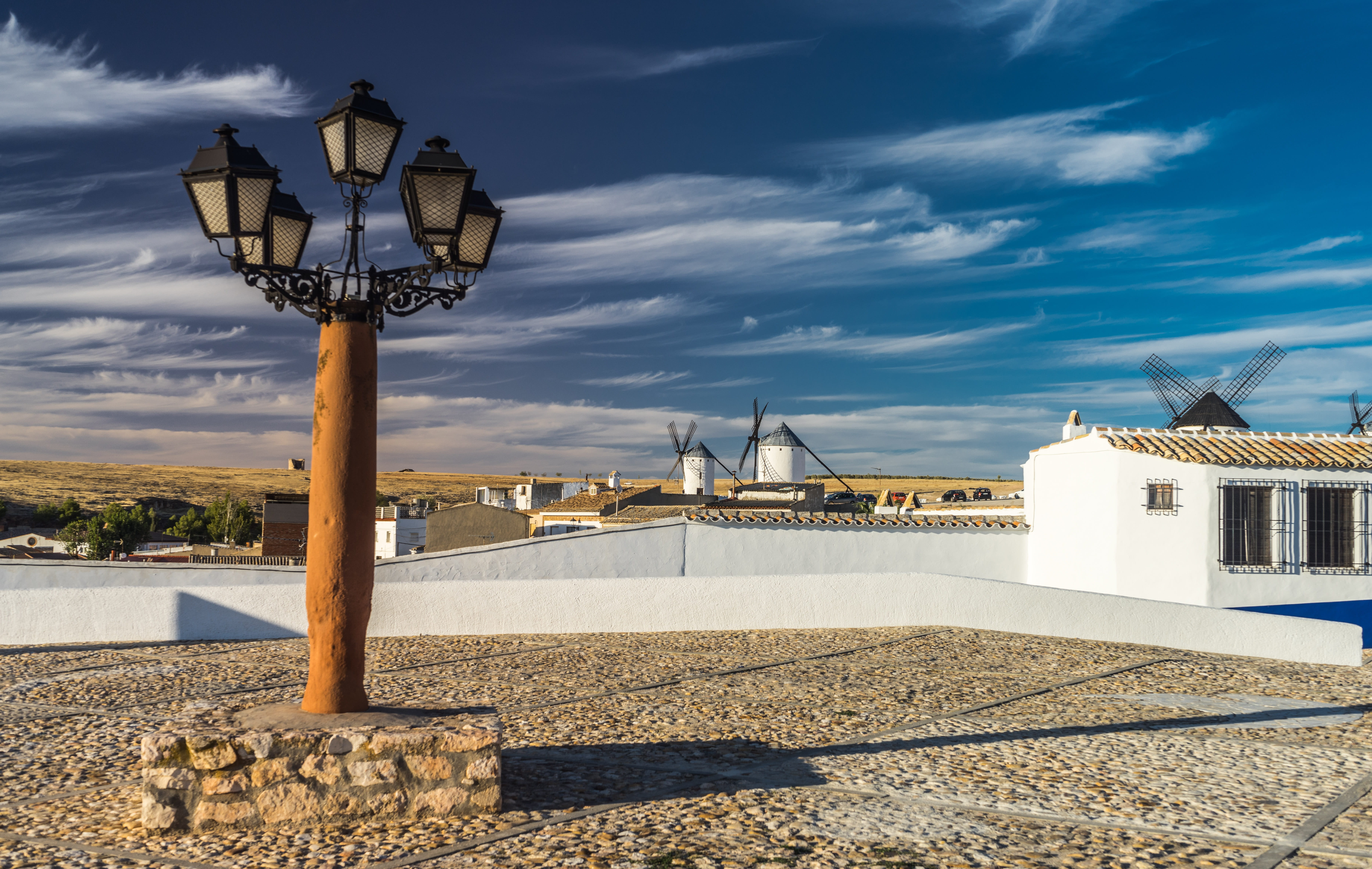 electric lamp, stone, nature, horizon, water, 5K, outdoors, building exterior, lighting equipment, people, bed and breakfast, sun, alternative energy, HD Wallpaper