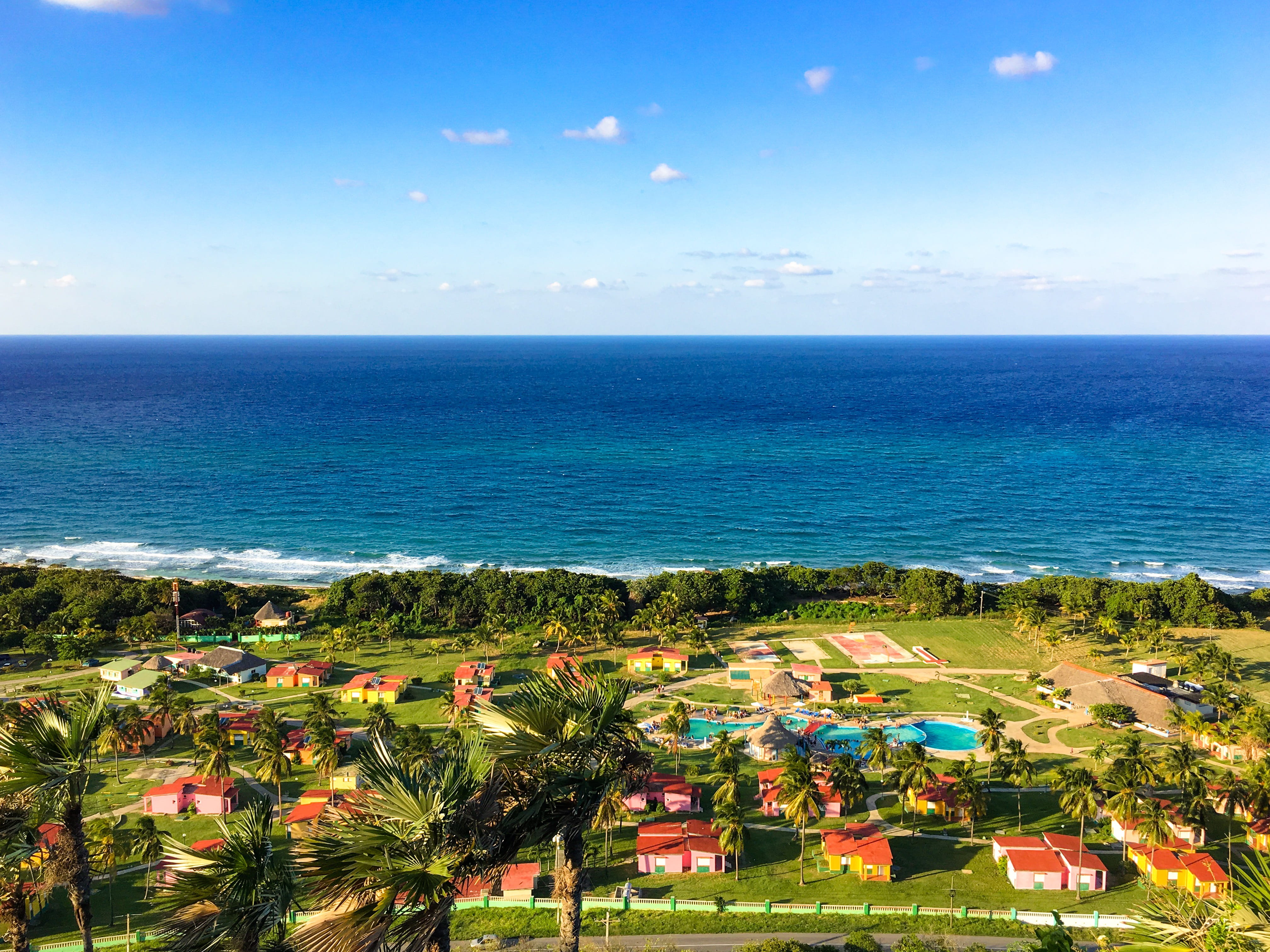 view, built structure, sea, tranquil scene, sky, building exterior, varadero, top view, high angle view, blue, architecture, outdoors, nature, 4K, summer, HD Wallpaper