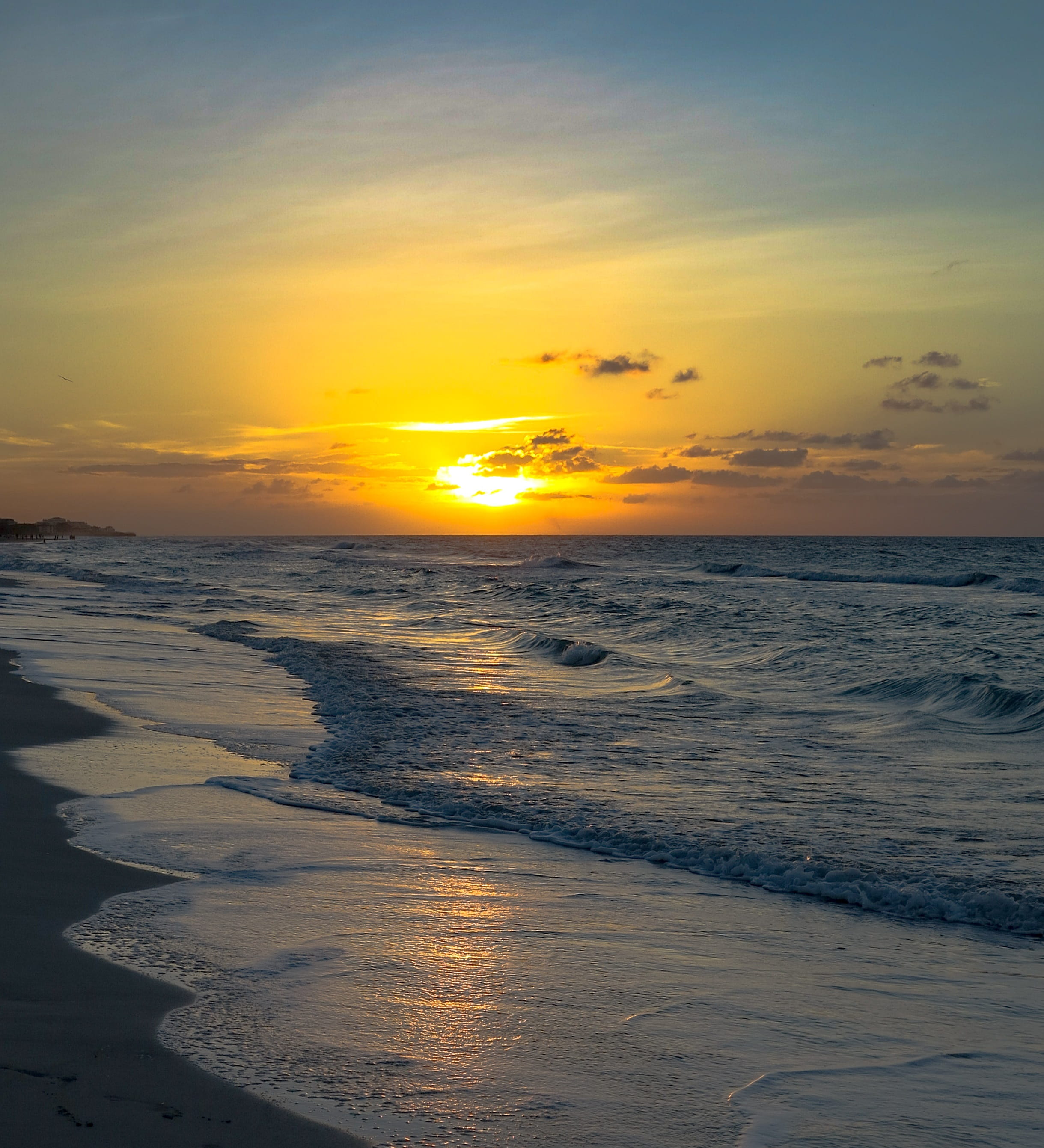 holidays, aquatic sport, 2K, cuba, cloud cover, summer, horizon over water, birch, ocean, sea, beach, horizon, sunset, sky, tranquility, orange color, Phone HD Wallpaper