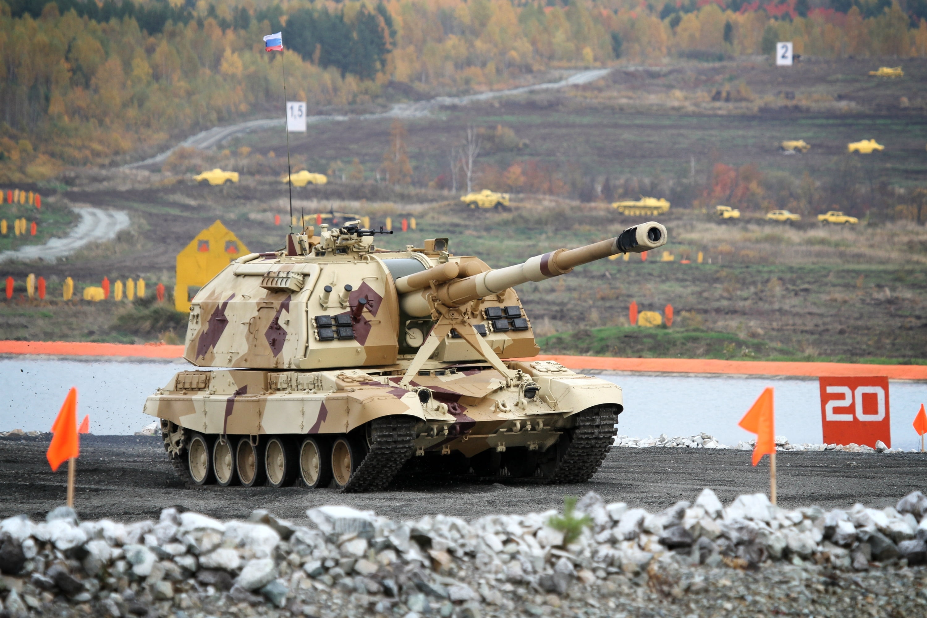 fighting, focus on foreground, polygon, aggression, Russia, road, camouflage, outdoors, government, nature, conflict, Msta-S, communication, brown, 2С19М1, HD Wallpaper