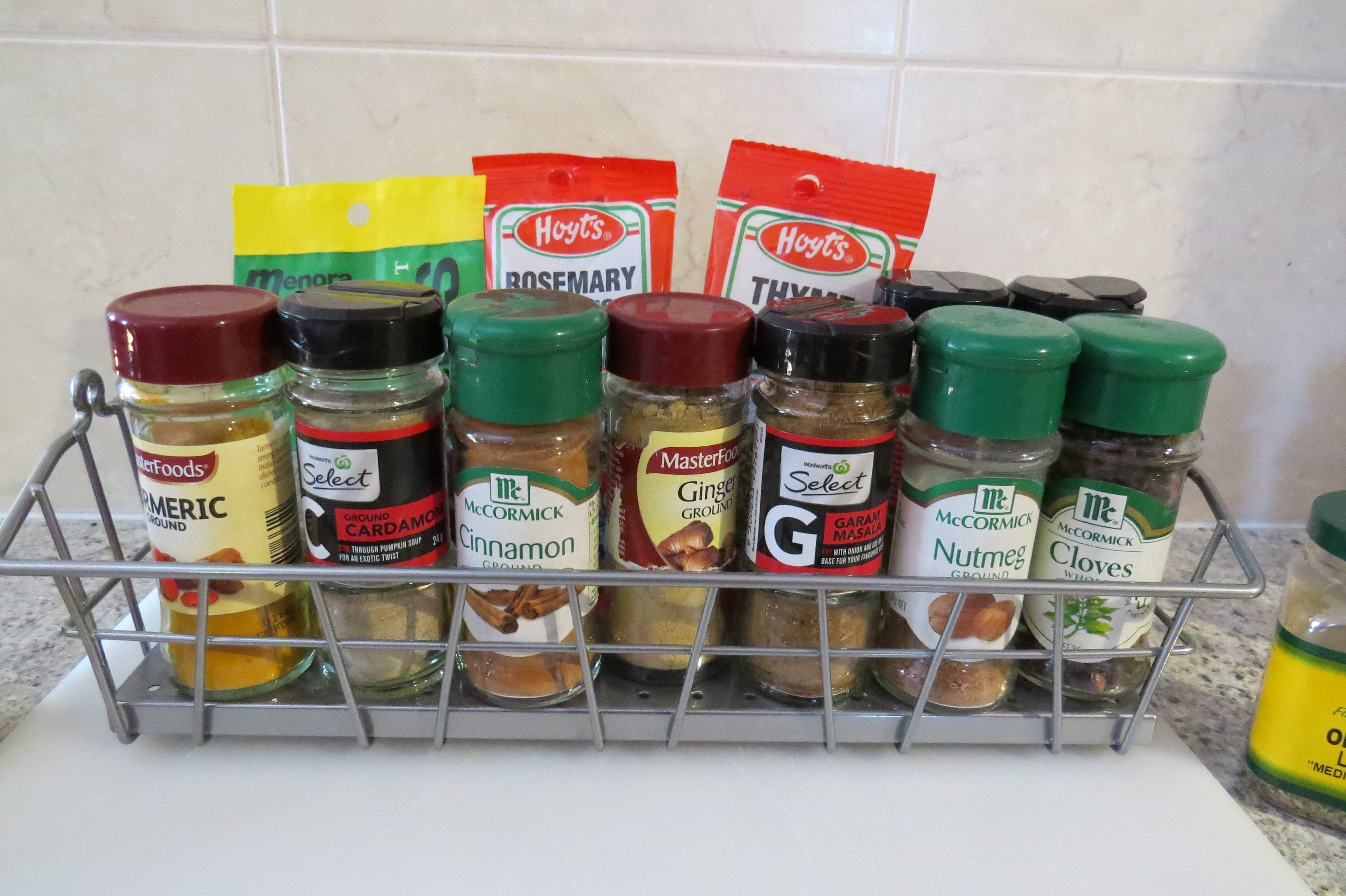 communication, salt, flavours, western script, high angle view, dry, condiments, herbs, ovens, parsley, cooking, cooktops, cookers, order, saffron, container, HD Wallpaper