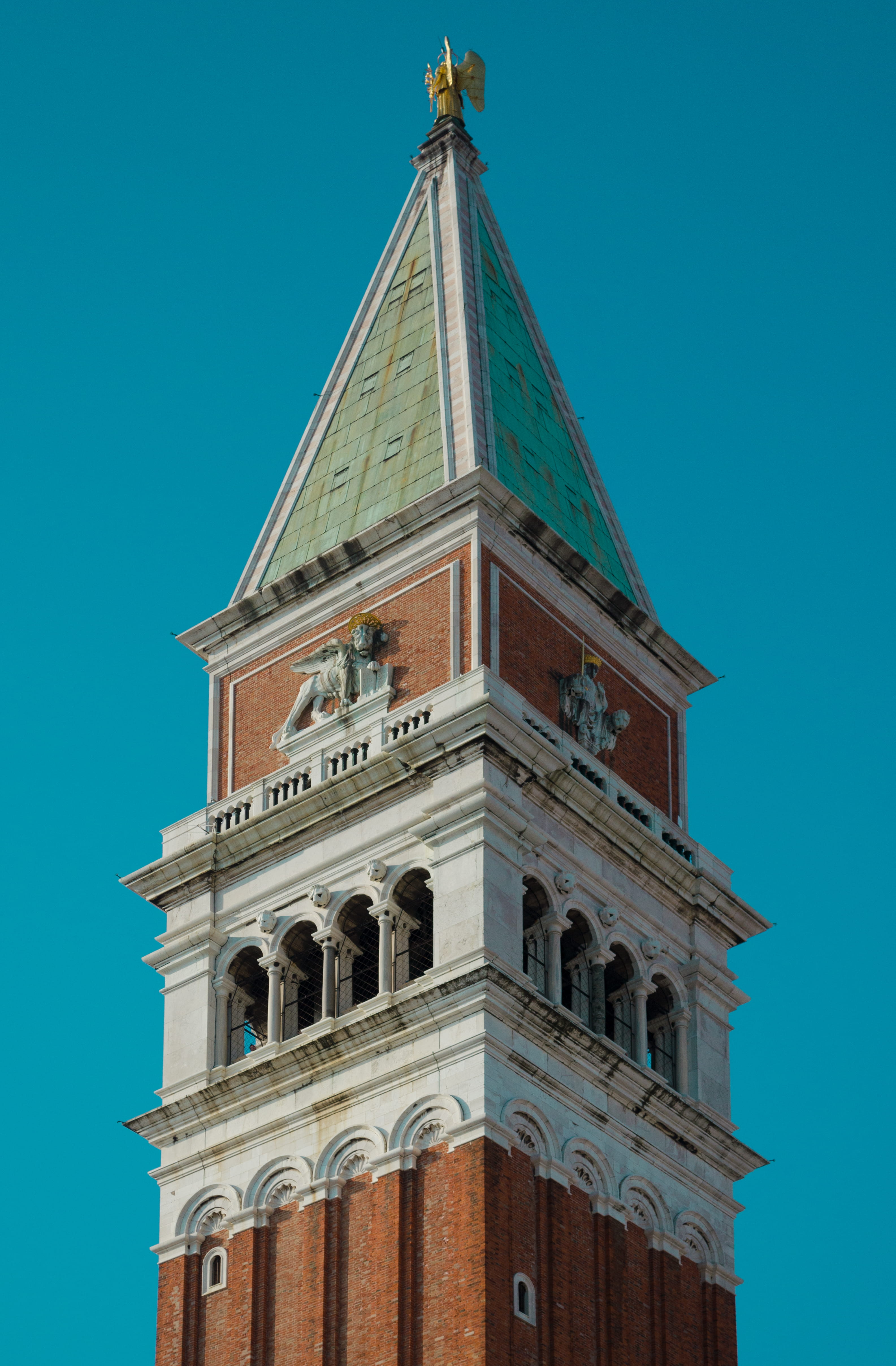 4K, venice, history, low angle view, spirituality, travel destinations, st. marks square, nature, blue, the past, belief, architectural column, clock, Phone HD Wallpaper