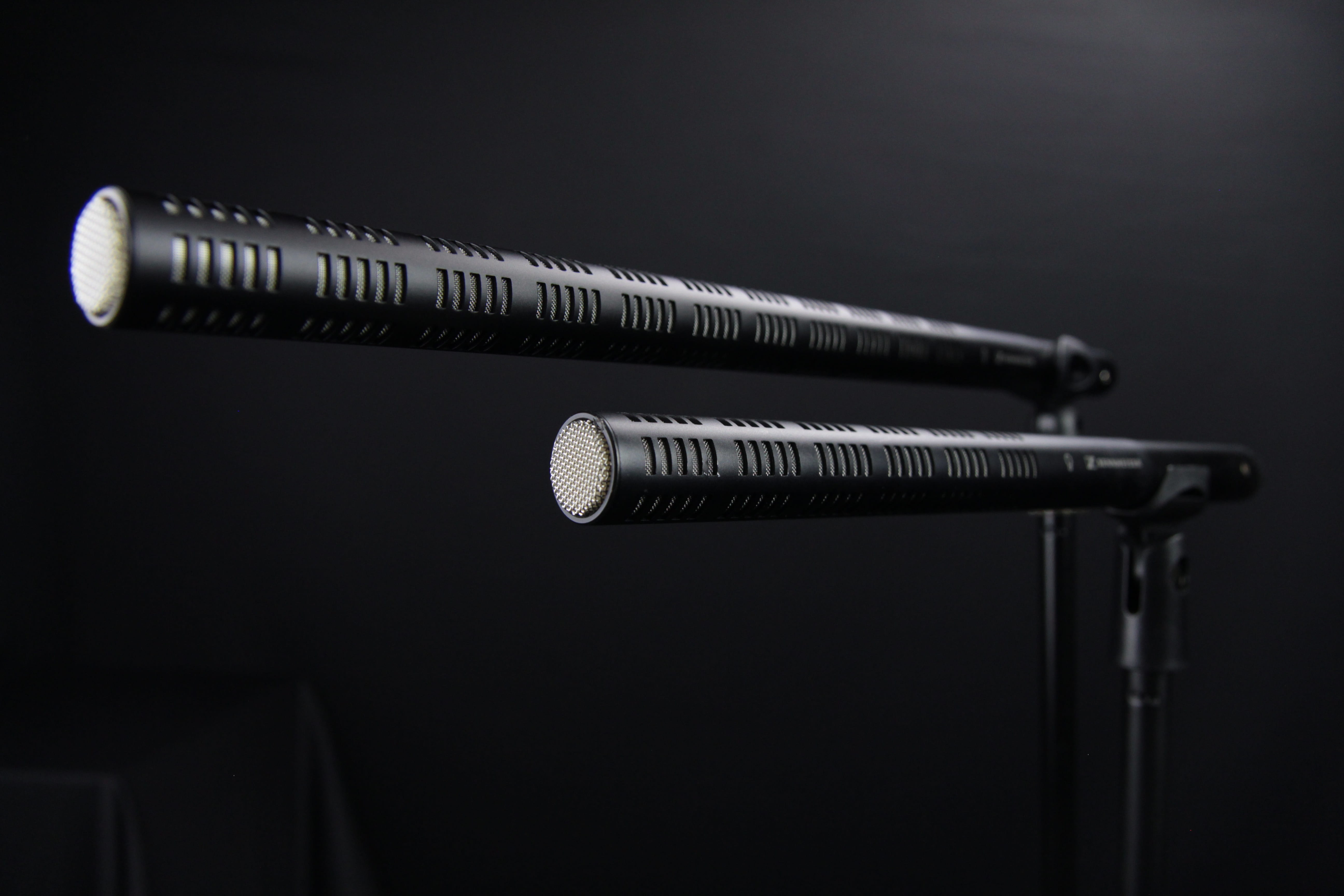 communication, sound, equipment, instrument, 5K, steel, black-and-white, recording, concert, arts culture and entertainment, electronics, focus on foreground, HD Wallpaper