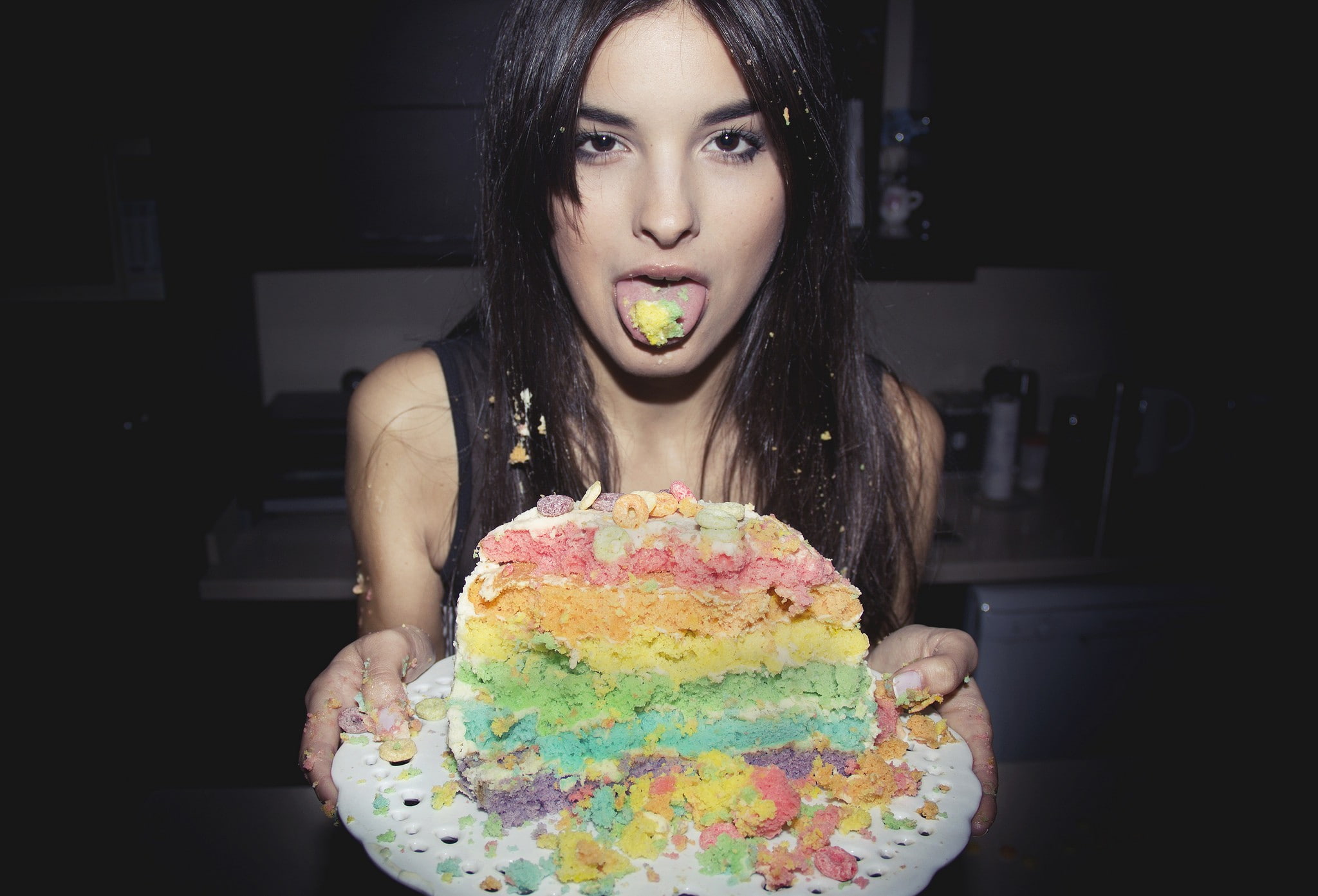 cake, eating, looking at viewer, food, messy hair, tongues, 1080P, black hair, women, food crumbs, HD Wallpaper
