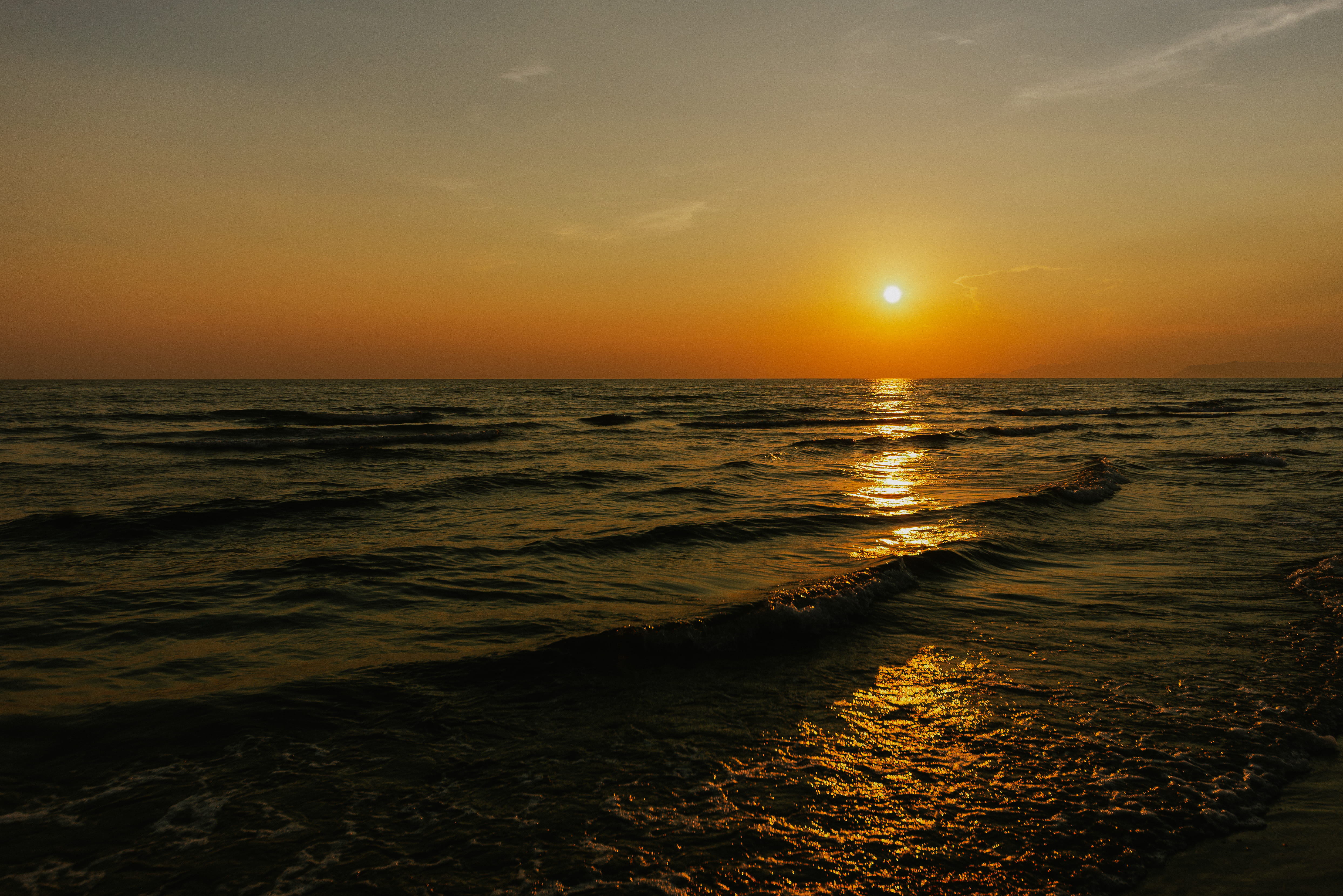 sun, non-urban scene, horizon over water, wave, scenics - nature, no people, horizon, red, lights, relax, atmosphere, orange, sea, land, summers sunset, HD Wallpaper