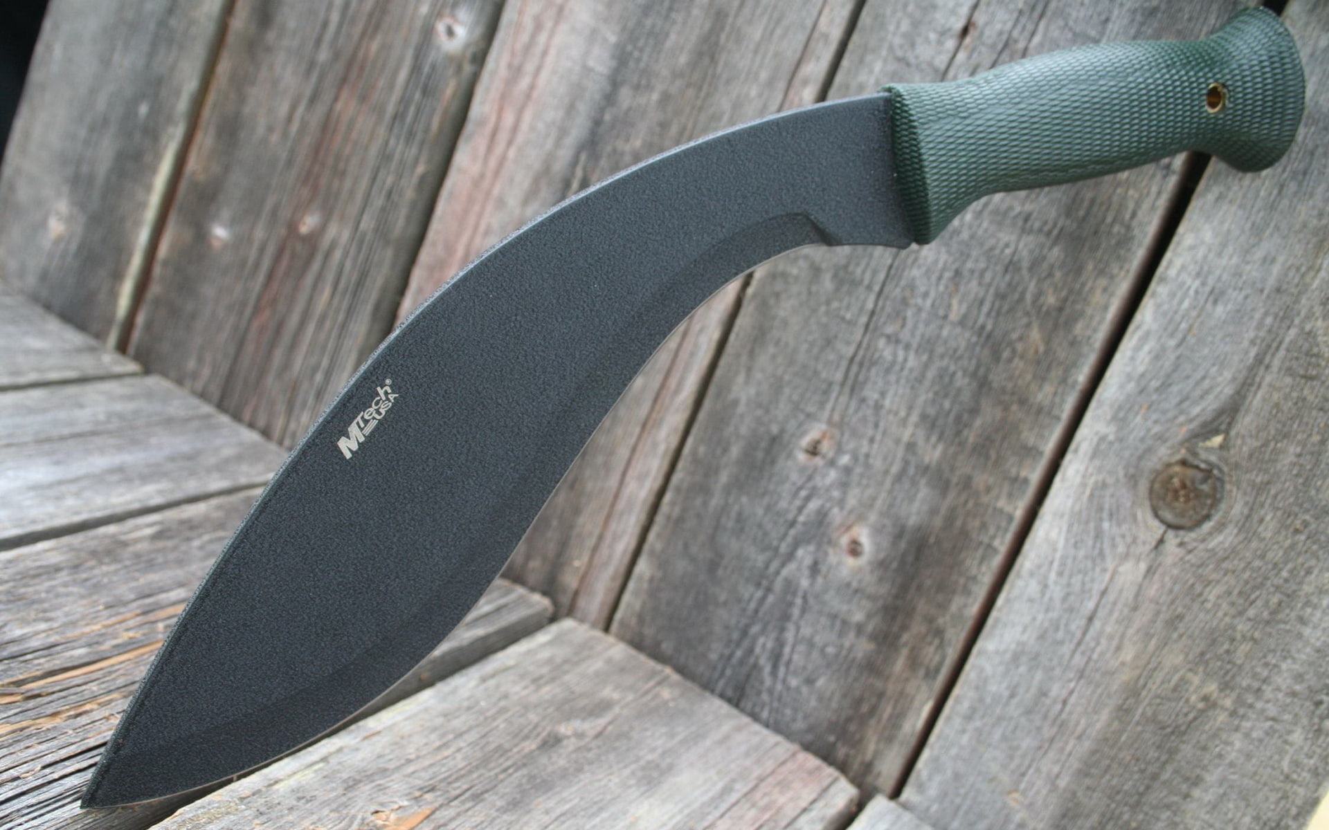 steel, plank, backgrounds, khukri, usa, handled, table, close-up, single Object, knife - weapon, coating, machete, outdoors, work tool, high angle view, HD Wallpaper