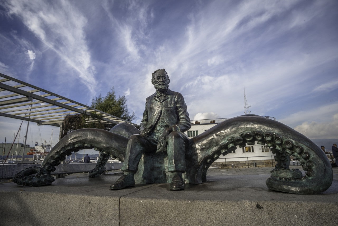 statue, ship, fantasy art, artwork, Spain, sky, connection, built structure, low angle view, sculpture, the past, Vigo, craft, boat, art and craft, octopus, HD Wallpaper