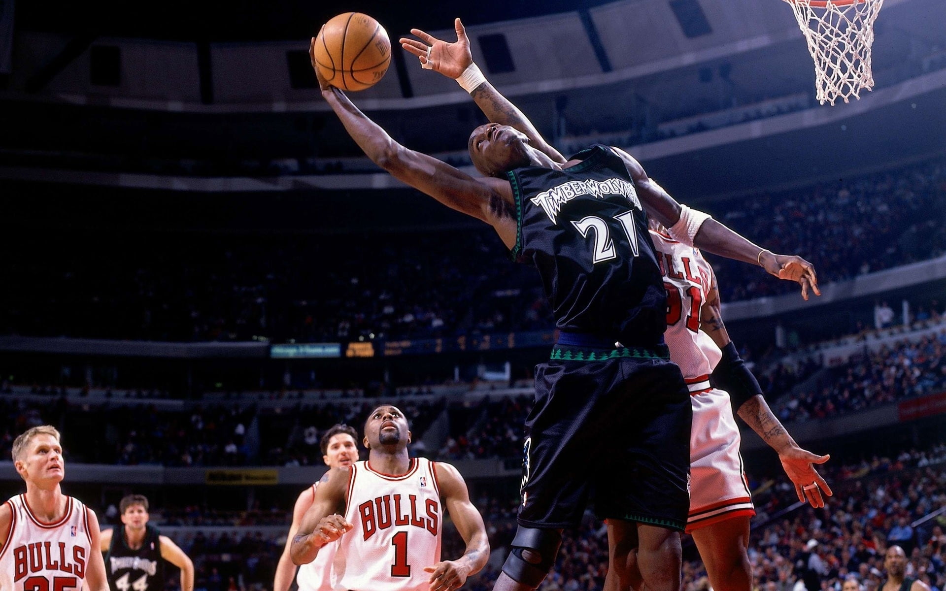bulls, kevin, basketball - ball, timberwolves, people, spectator, basketball uniform, basketball - sport, focus on foreground, 1080P, kerr, crowd, chicago, HD Wallpaper