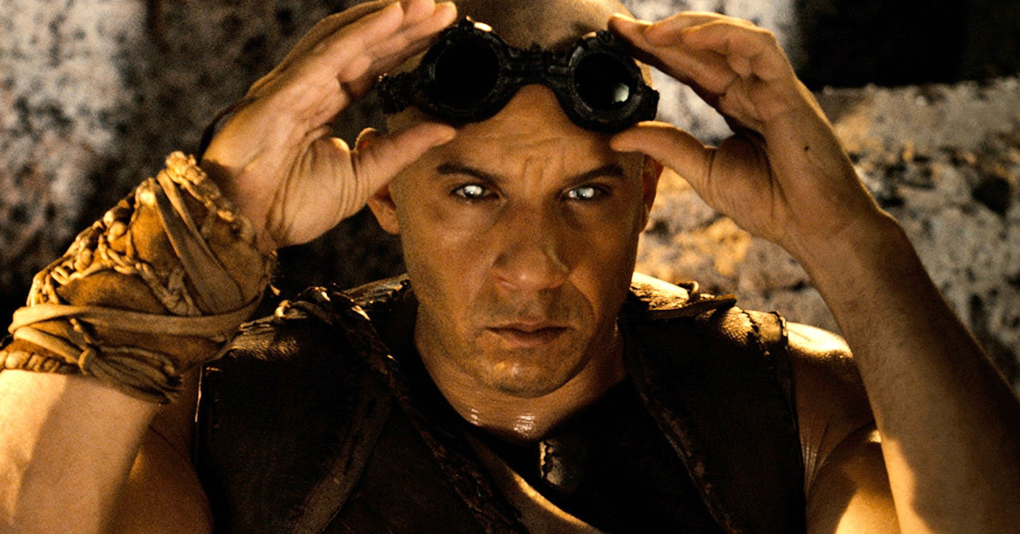 Fighting, 1080P, thriller, security, fashion, emotion, males, searching, portrait, action, fantasy, despair, holding, Chronriddick, Riddick, close-up, HD Wallpaper