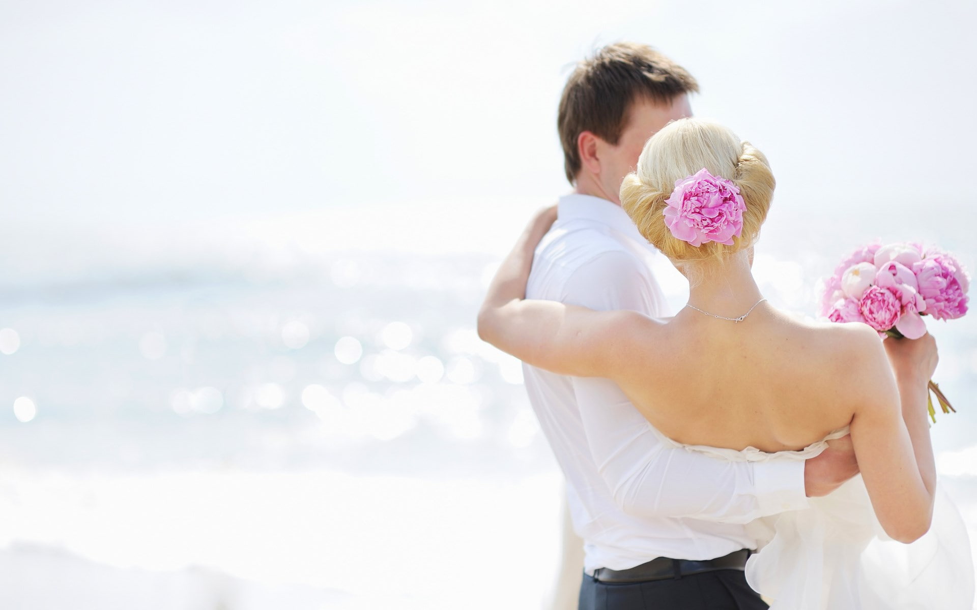 love, flower, flower arrangement, bride, event, people, wife, wedding, positive emotion, adult, beach, water, standing, outdoors, horizon over water, land, HD Wallpaper