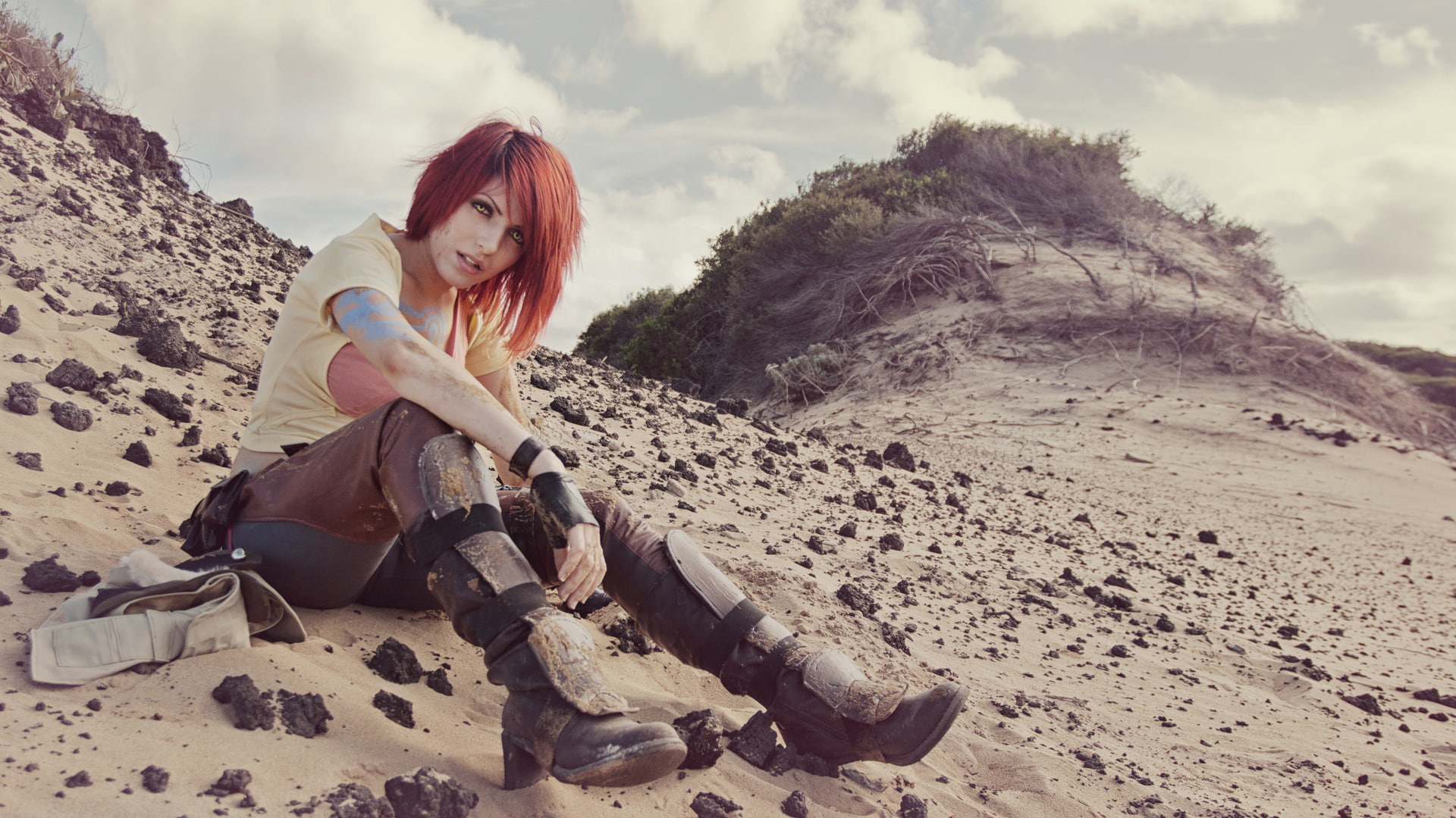 beautiful woman, Lilith, beach, redhead, nature, young adult, cosplay, real people, Borderlands, women, beauty in nature, sitting, casual clothing, one person, HD Wallpaper