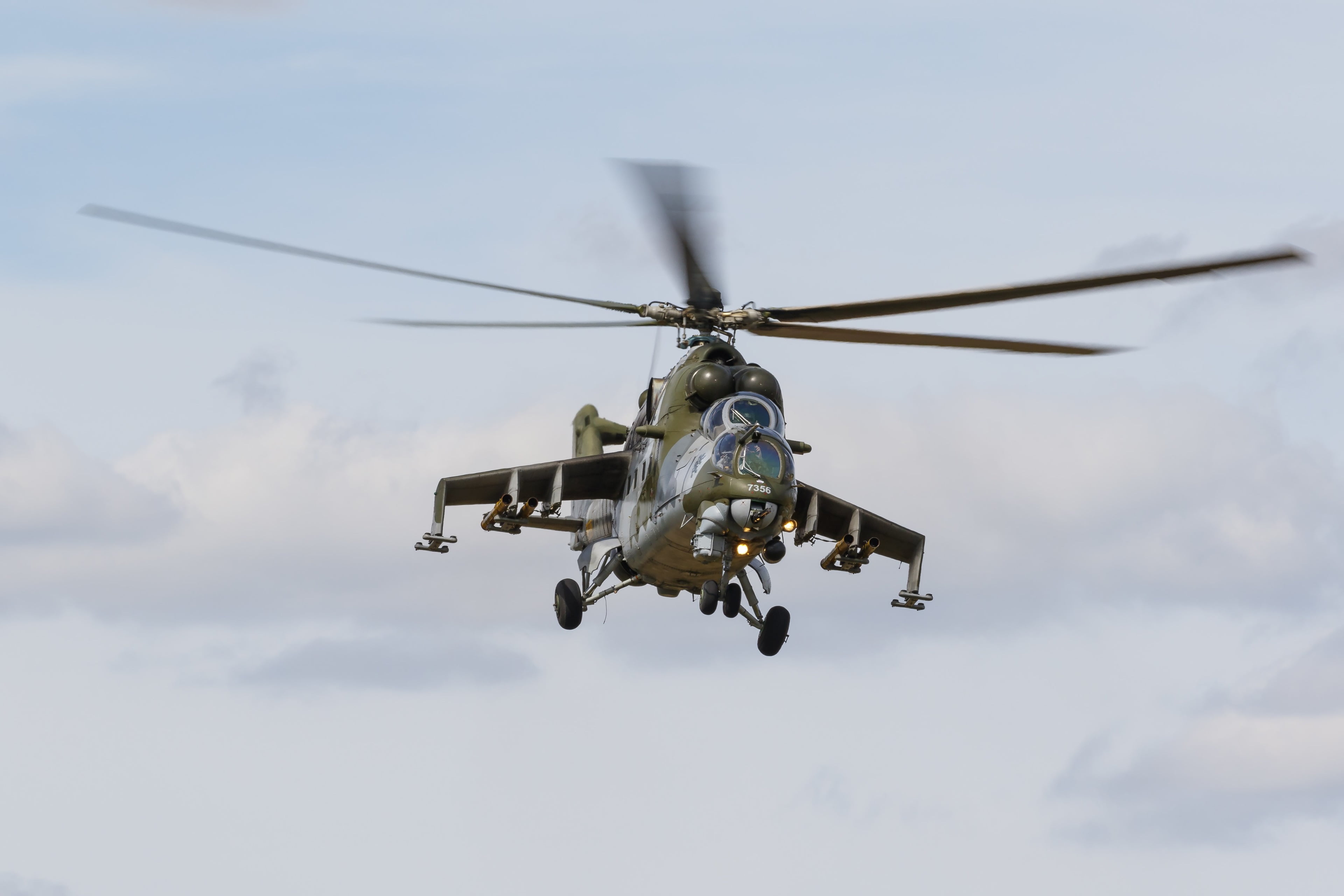 mid-air, day, nature, mode of transportation, army, transportation, 4K, helicopter, mil mi 24 4k high res, motion, outdoors, flying, armed forces, HD Wallpaper