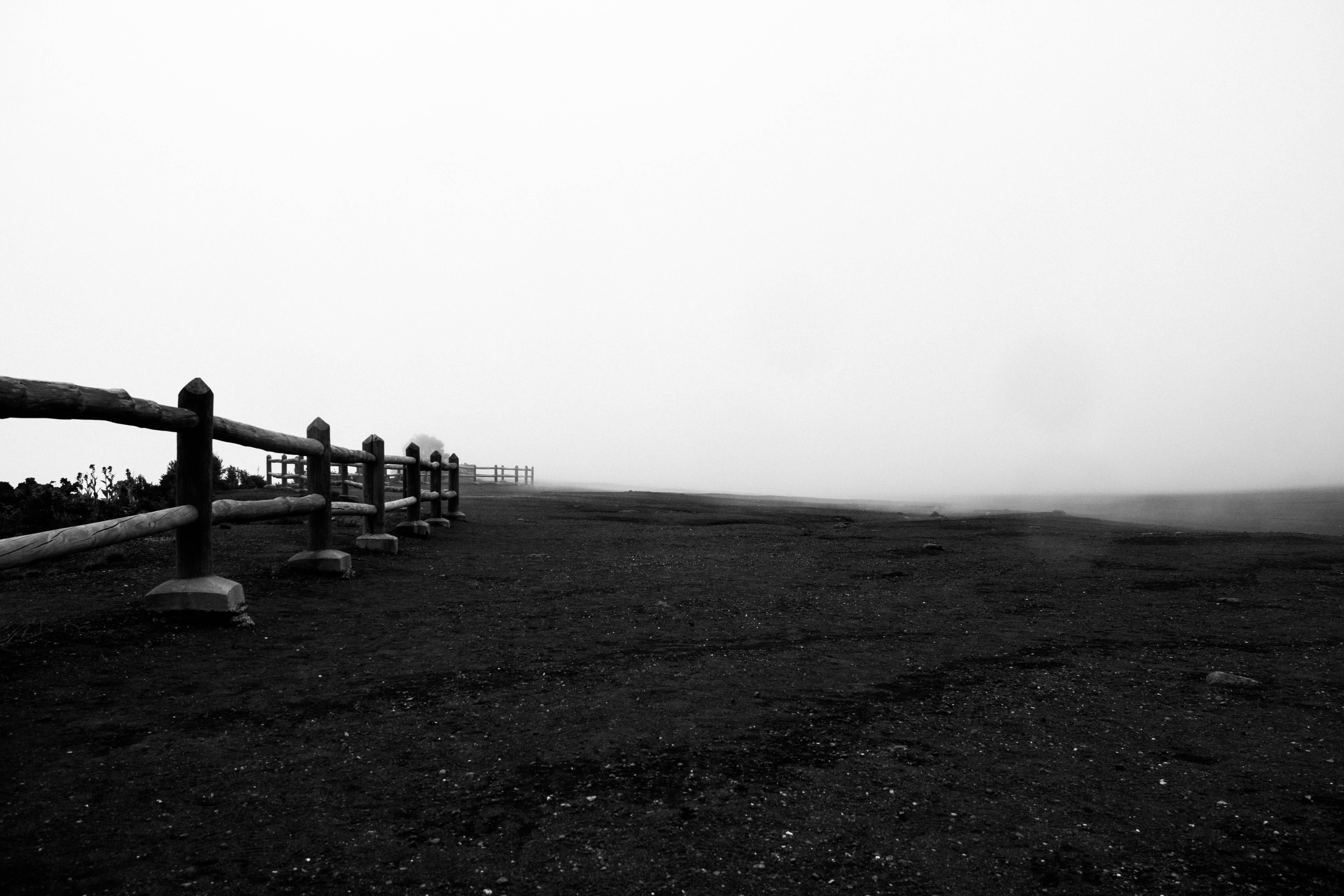 bandw, volcano, fence, beauty in nature, horizon, non-urban scene, sky, tranquil scene, architecture, copy space, mitchell bowser, wasteland, nature, gray, HD Wallpaper