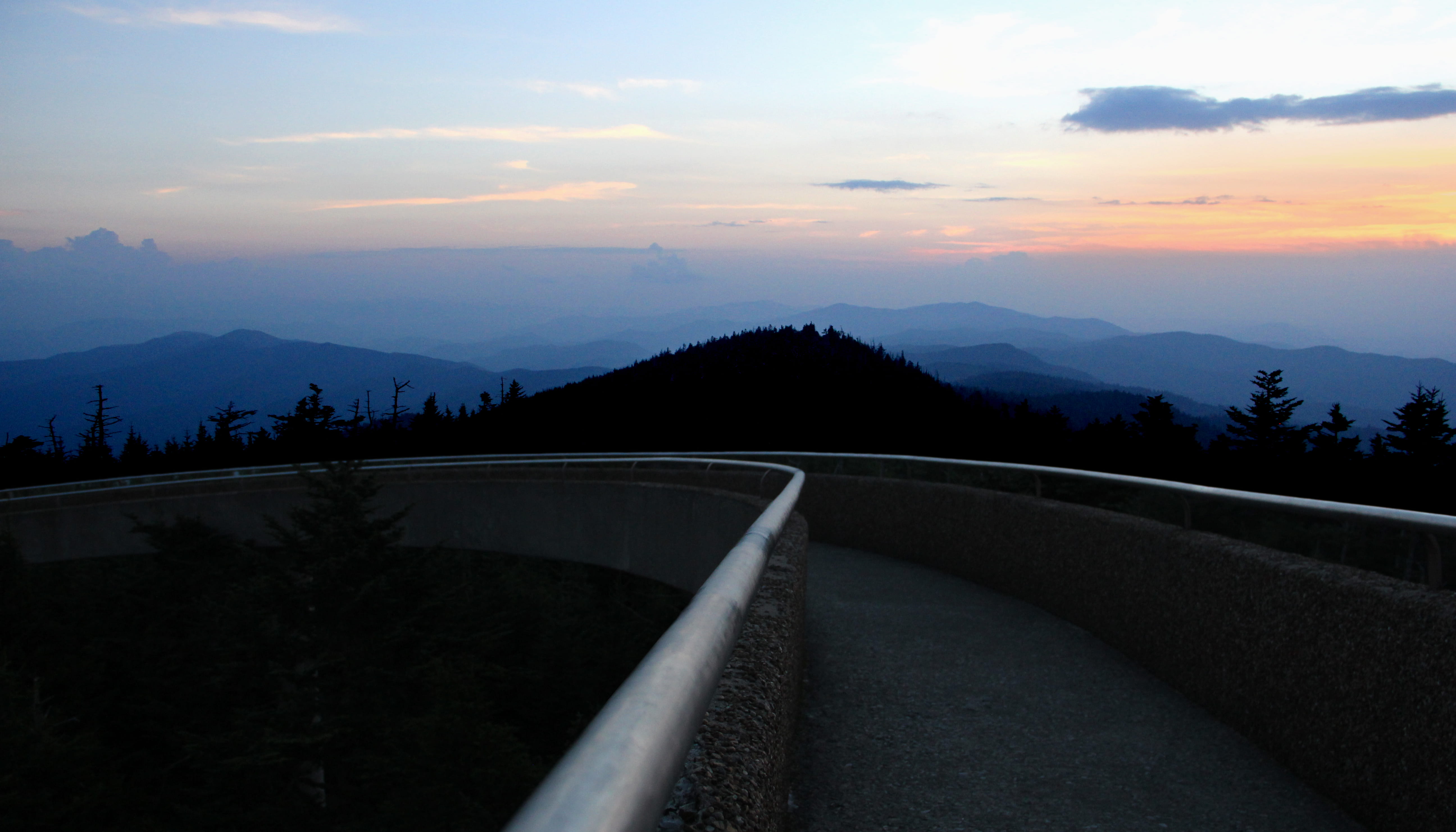5K, railing, nature, mountains, mtchllbwsr, silhouettes, sunset, landscape, mountain, usa, built structure, non-urban scene, sky, no people, architecture, HD Wallpaper