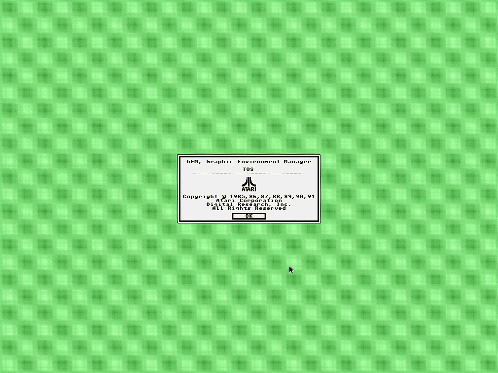 communication, 1080P, script, indoors, text, Technology, Atari, colored background, no people, Error, non-western script, western script, copy space, studio shot, HD Wallpaper