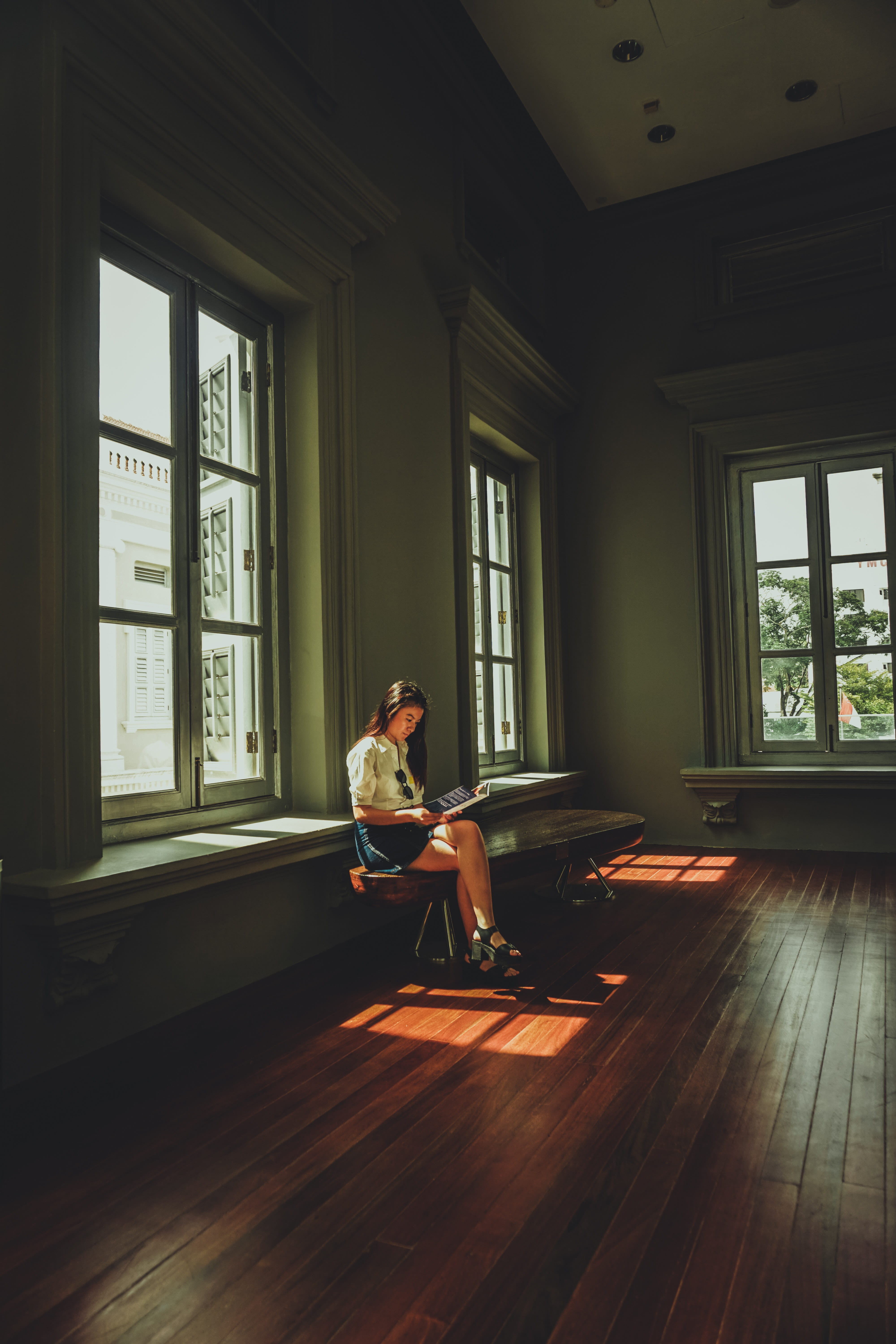 leisure activity, adult, book, girl, hardwood floor, wood, young, home, desk, day, chair, flooring, room, magazine, home interior, young adult, young women, Phone HD Wallpaper