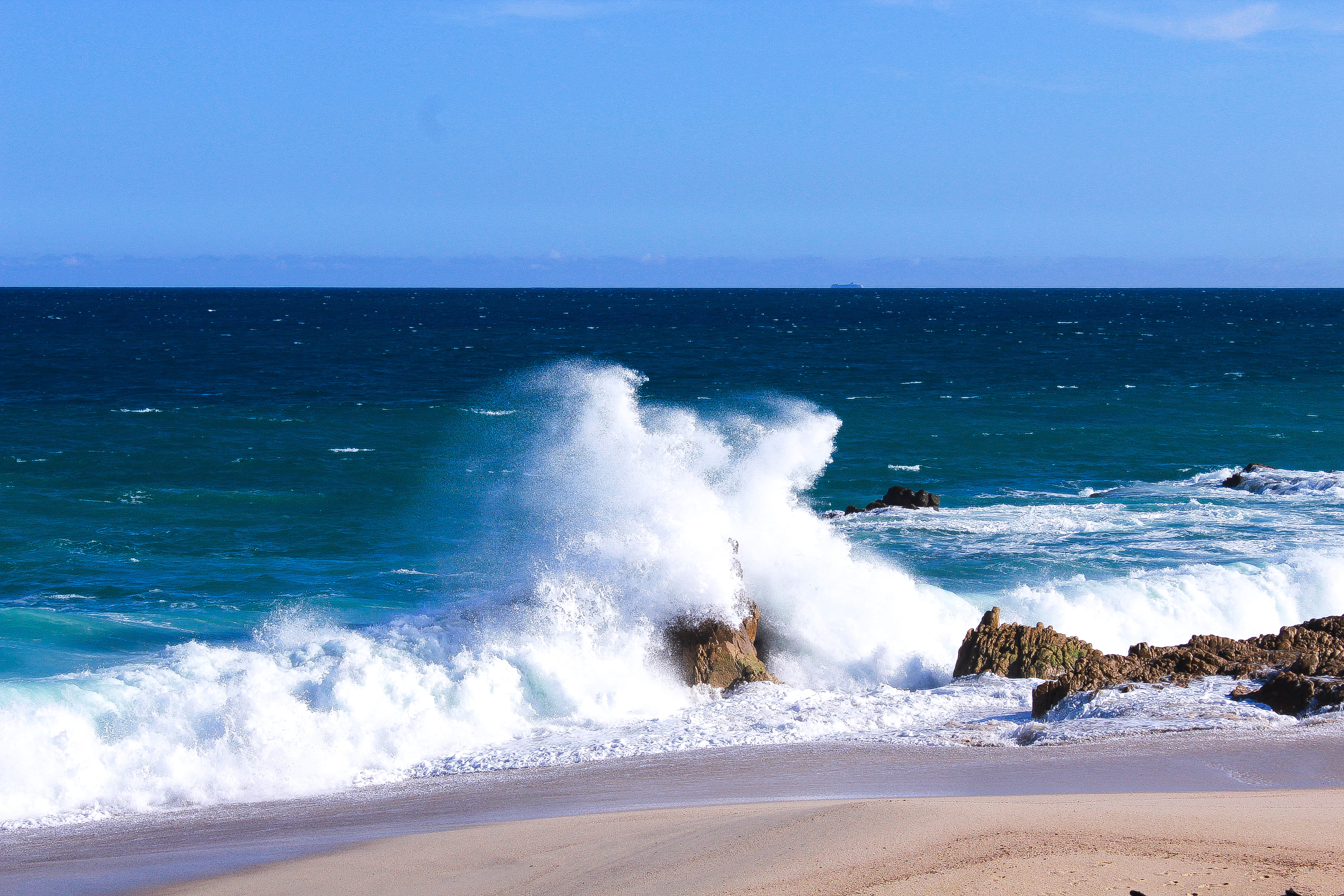 scenics - nature, crashing, outdoors, mexico, shores, waves, sky, no people, hitting, sport, horizon, horizon over water, breaking, 5K, day, crash, baja california sur, HD Wallpaper