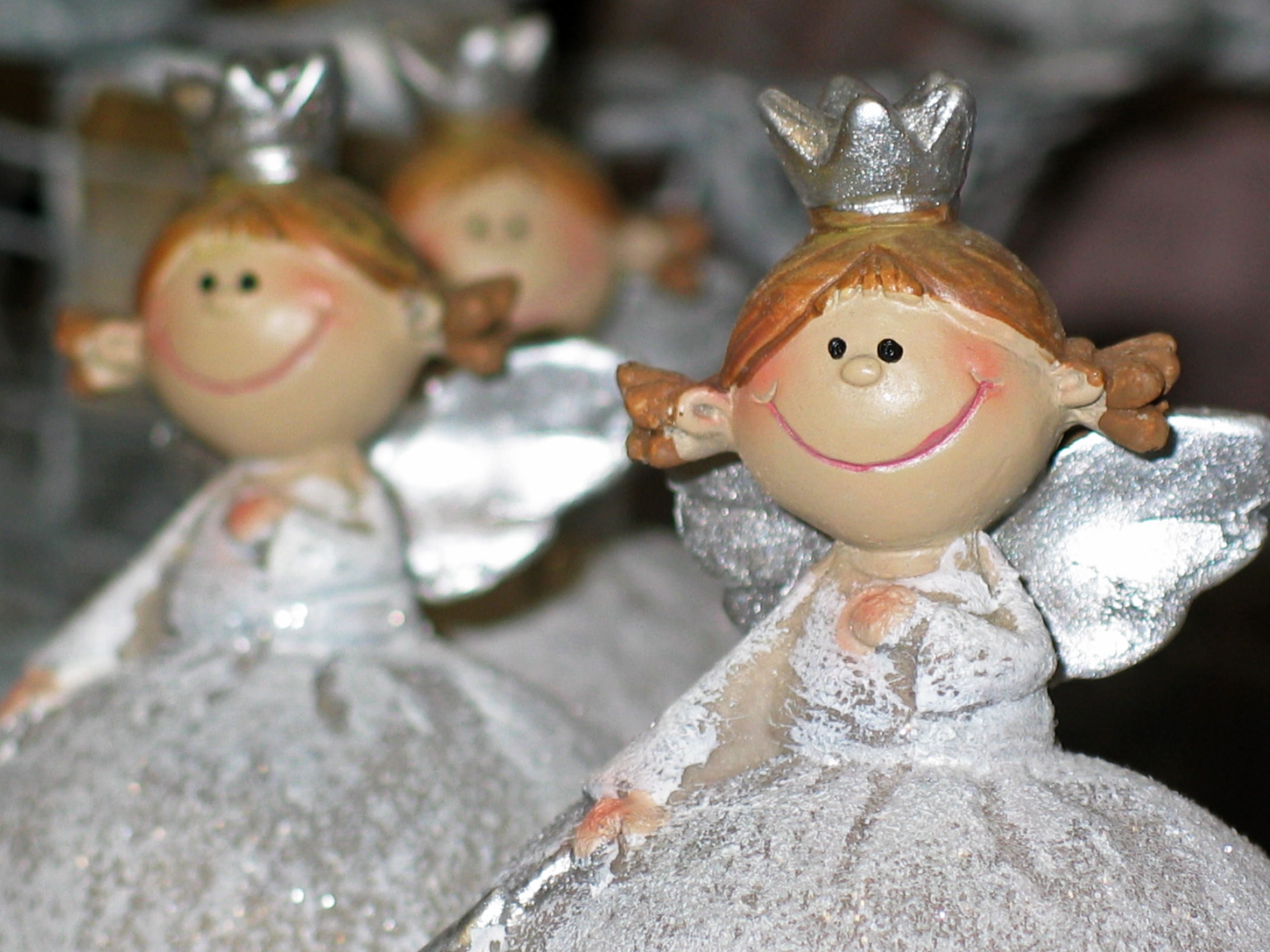 winter, snow, fun, christmas, craft, representation, laugh, doll, holzfigur, human representation, advent, celebration, figure, toy, princess, focus on foreground, HD Wallpaper
