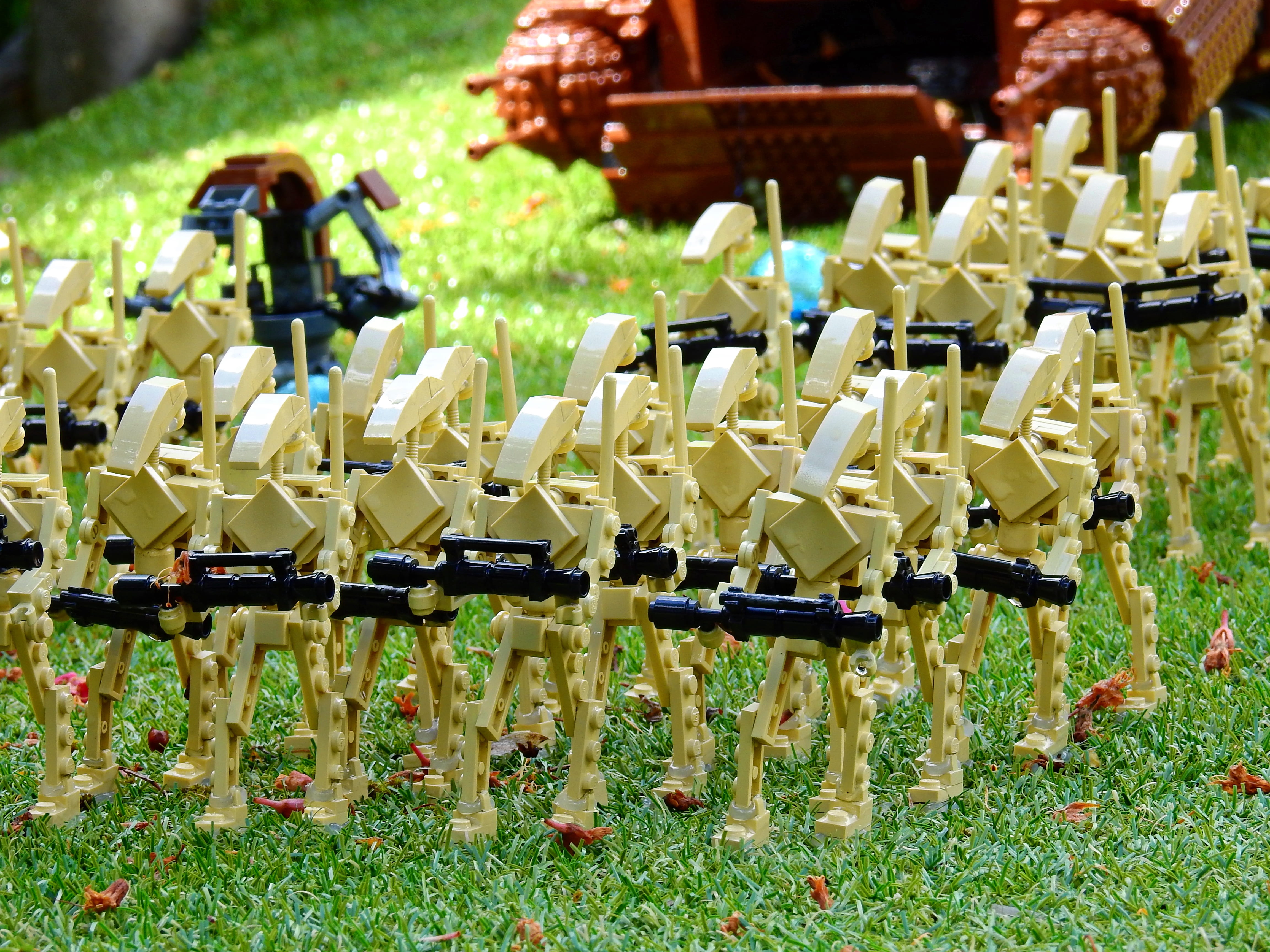 droids, large group of objects, Lego, battle droids, army, selective focus, table, green Color, action, plant, lot, arrangement, Legoland, artificial intelligence, HD Wallpaper