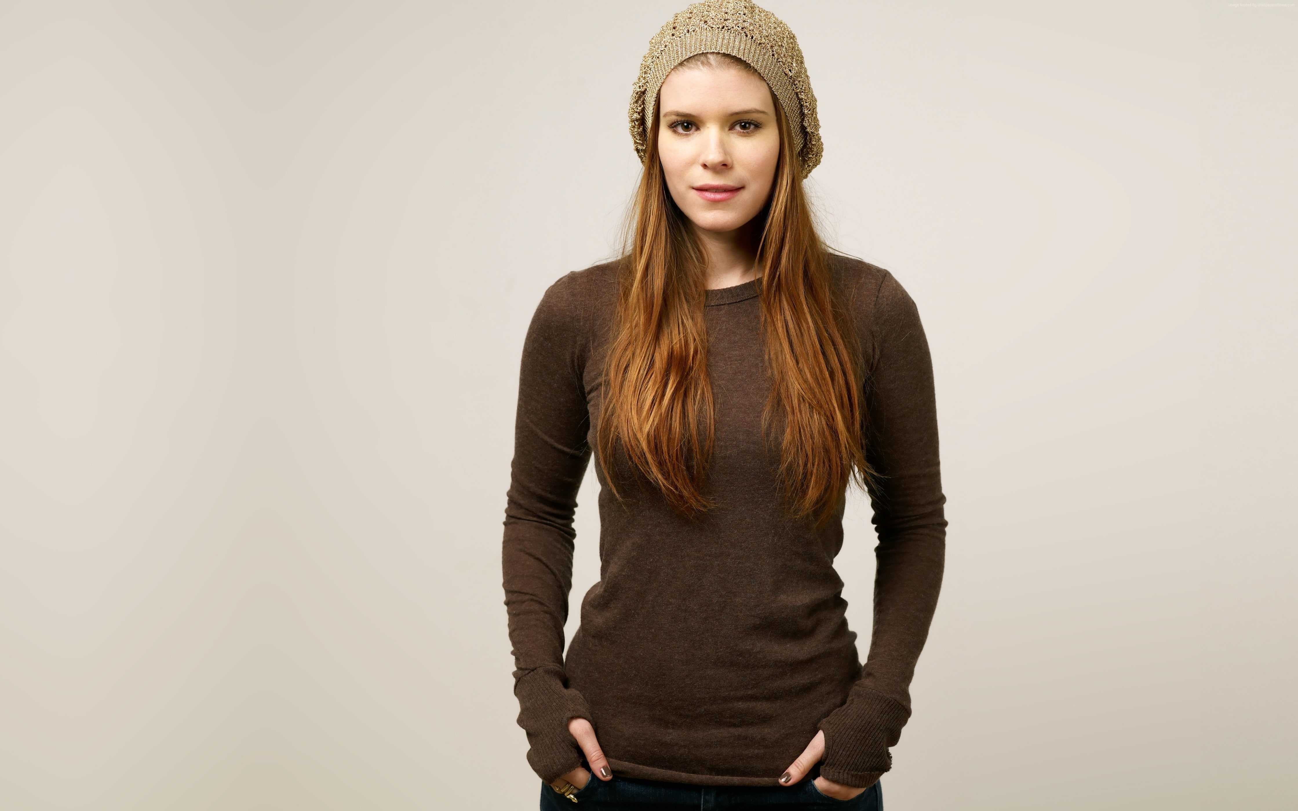 Shirt, 4K, American Horror Story, Kate Mara, white background, red hair, Actress, HD Wallpaper