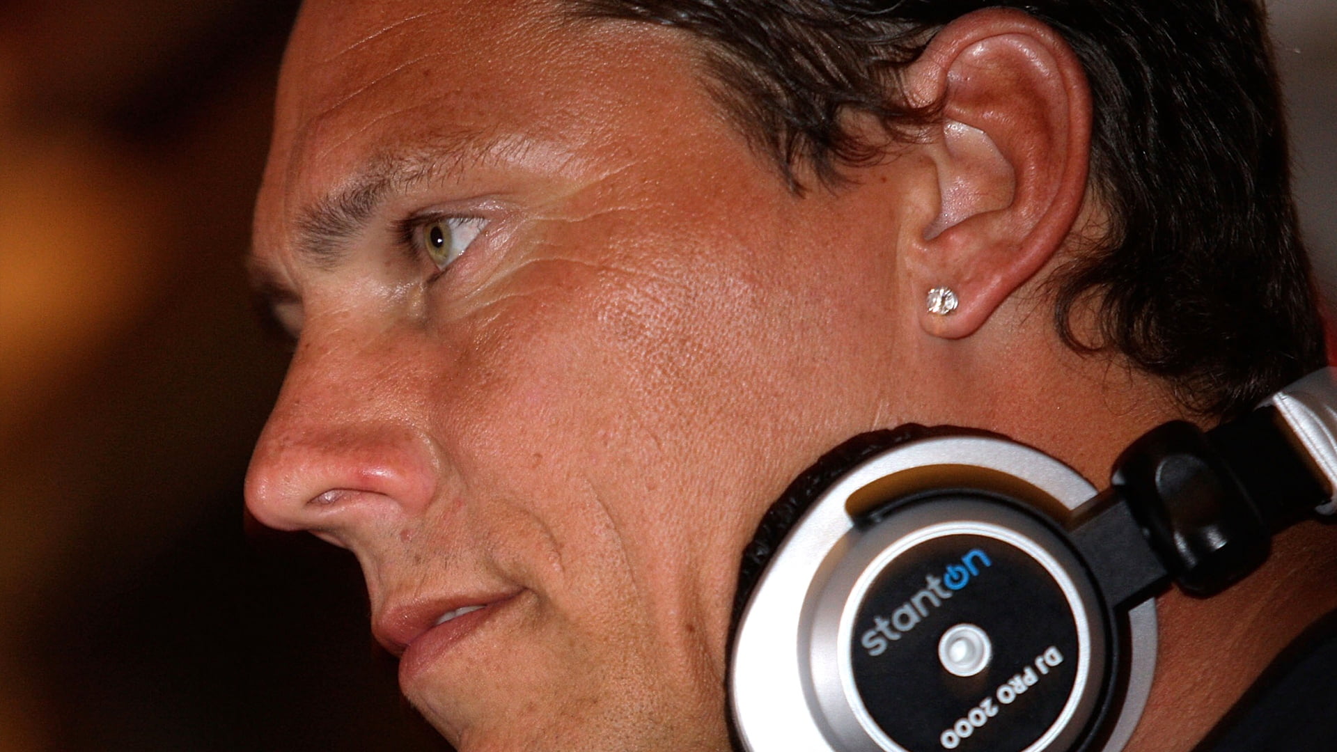 close-up, human body part, one Person, black, caucasian Ethnicity, headphones, head And Shoulders, adult, looking, males, headshot, dj tiesto, african Descent, HD Wallpaper