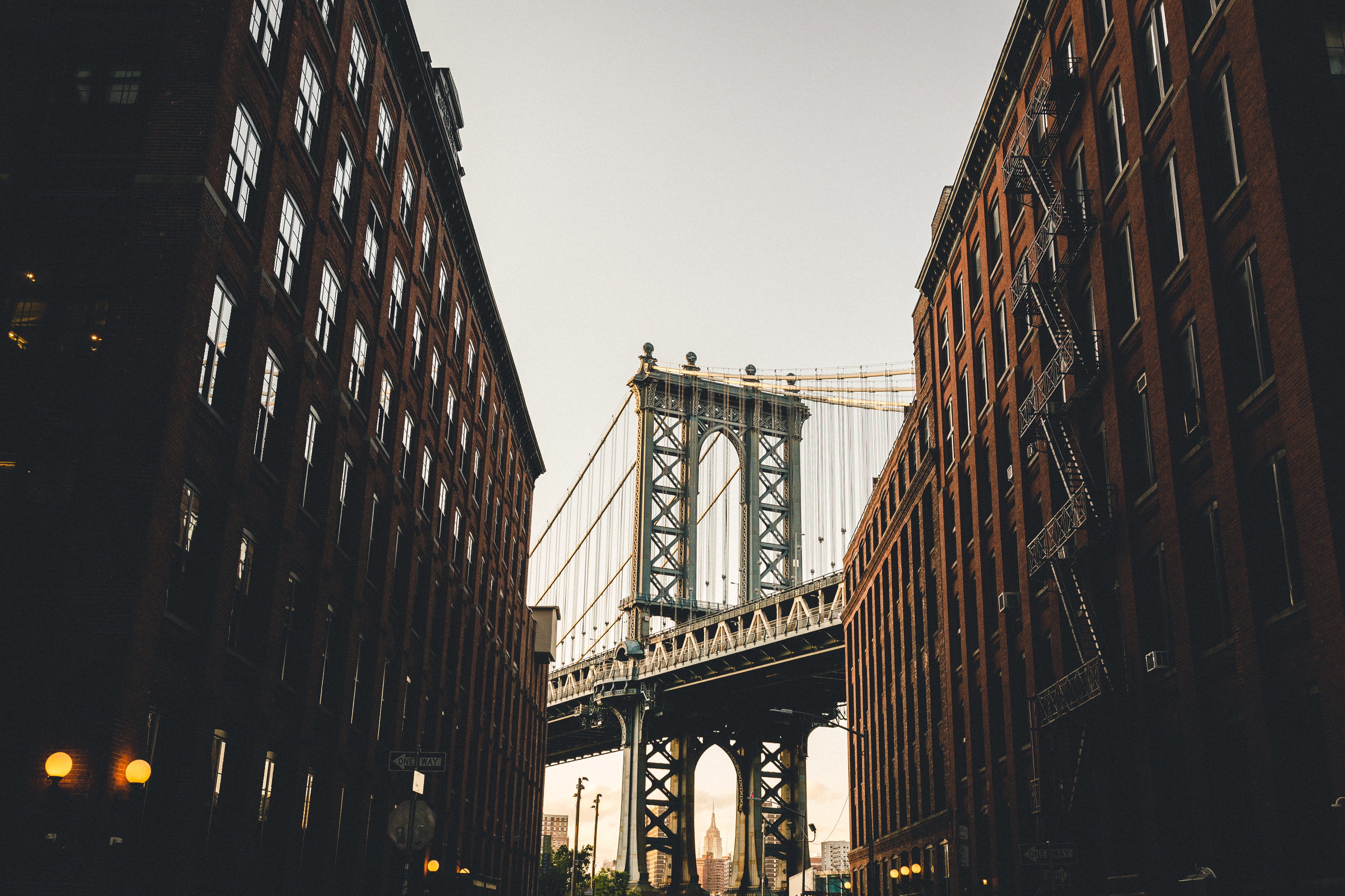 bridge - Man Made Structure, travel destinations, street, famous Place, downtown District, building, sky, new York City, brooklyn - New York, low angle view, HD Wallpaper
