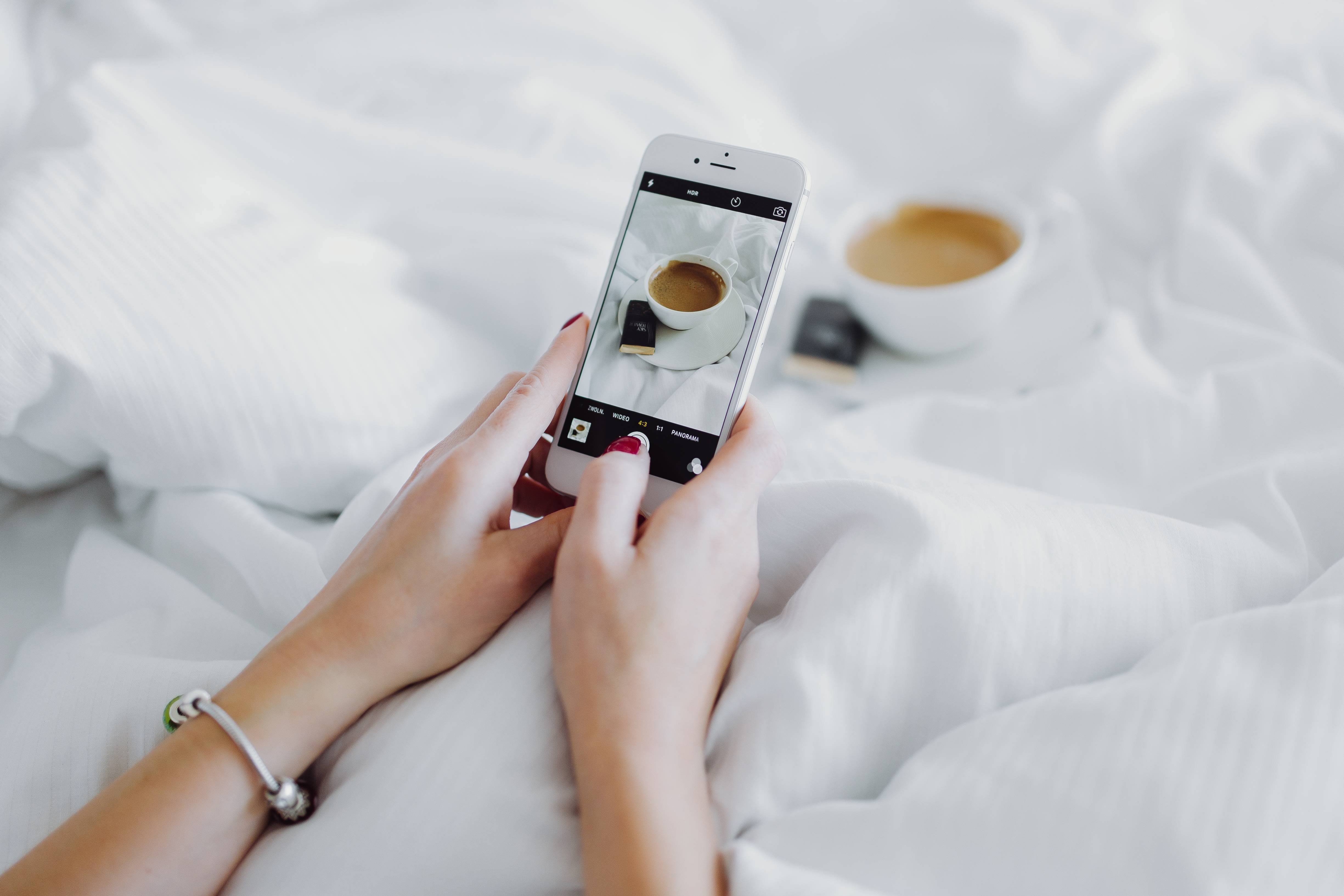 morning, technology, smart phone, human Hand, women, bedroom, nail, chocolate, hand, people, coffee, one Person, one woman only, caucasian Ethnicity, mobile Phone, HD Wallpaper