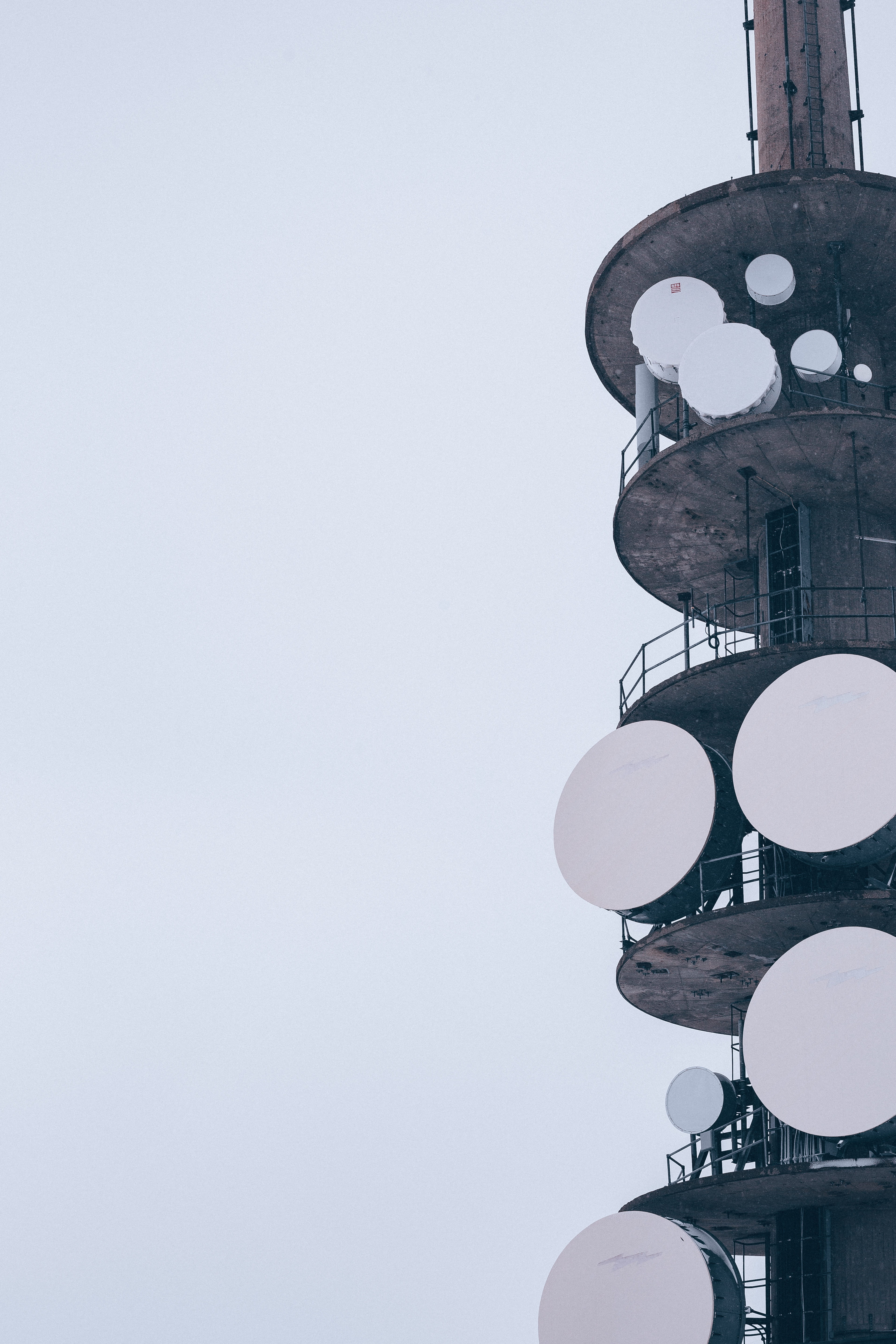 lighting equipment, alien, holidays, satellite, mood, copy space, outdoors, technology, building exterior, global communications, connection, norway, sky, Phone HD Wallpaper