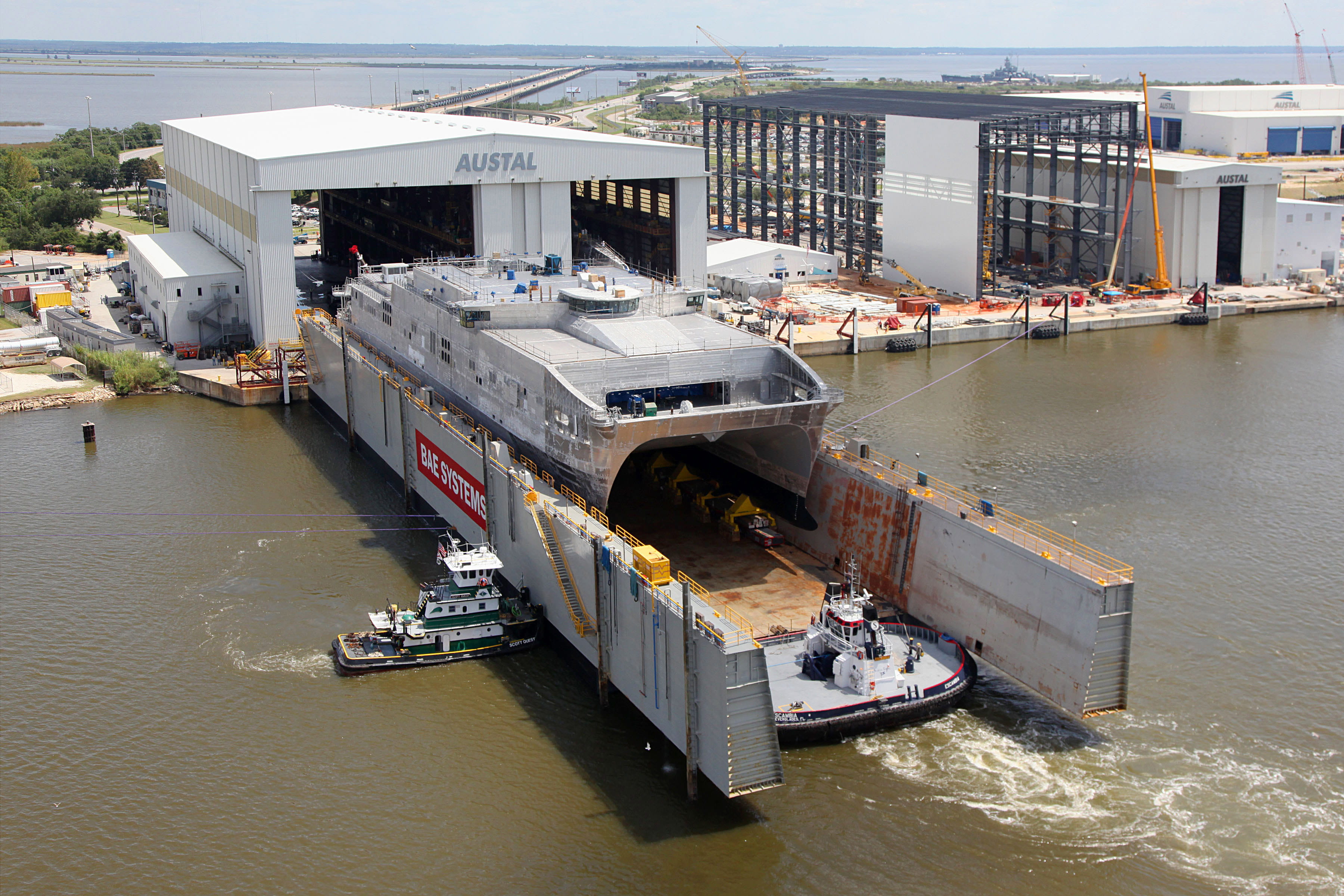 water, commercial dock, photos, USNS Spearhead, day, shipping, outdoors, catamaran, ferry, vessel, 2K, Spearhead, onto, sea, mode of transportation, passenger craft, HD Wallpaper
