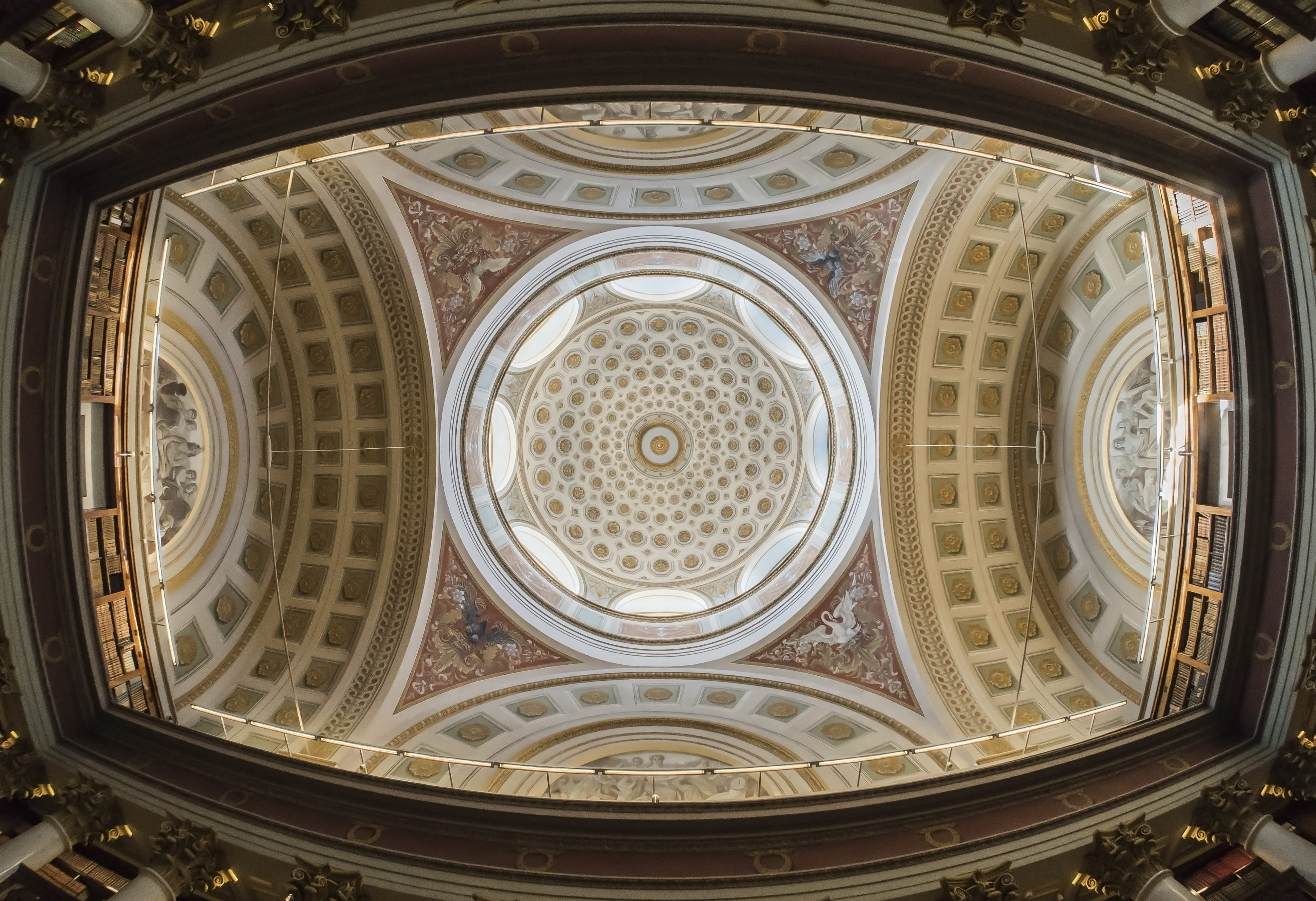 tower, carving - craft product, indoors, history, no people, shape, skylight, building, arched, view, library, arch, architecture and art, pattern, handrail, HD Wallpaper