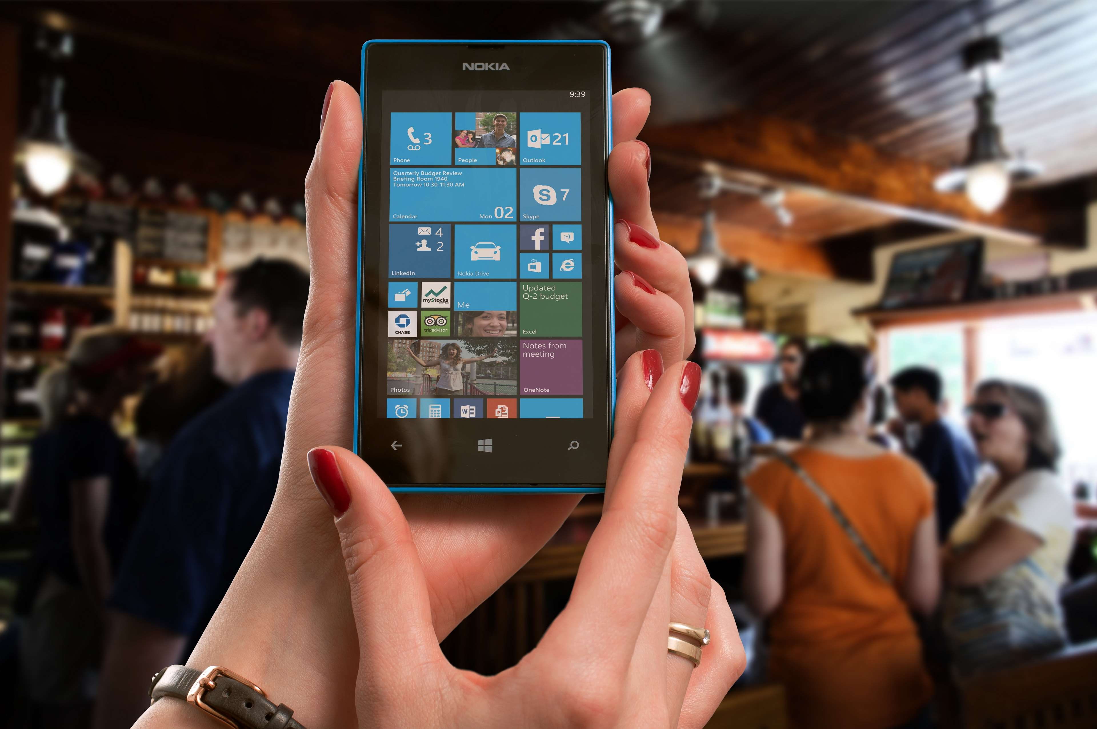nokia, hands, people, holding, mobile phone, hand, screen, apps, using phone, human body part, close-up, technology, microsoft, connection, smart phone, HD Wallpaper