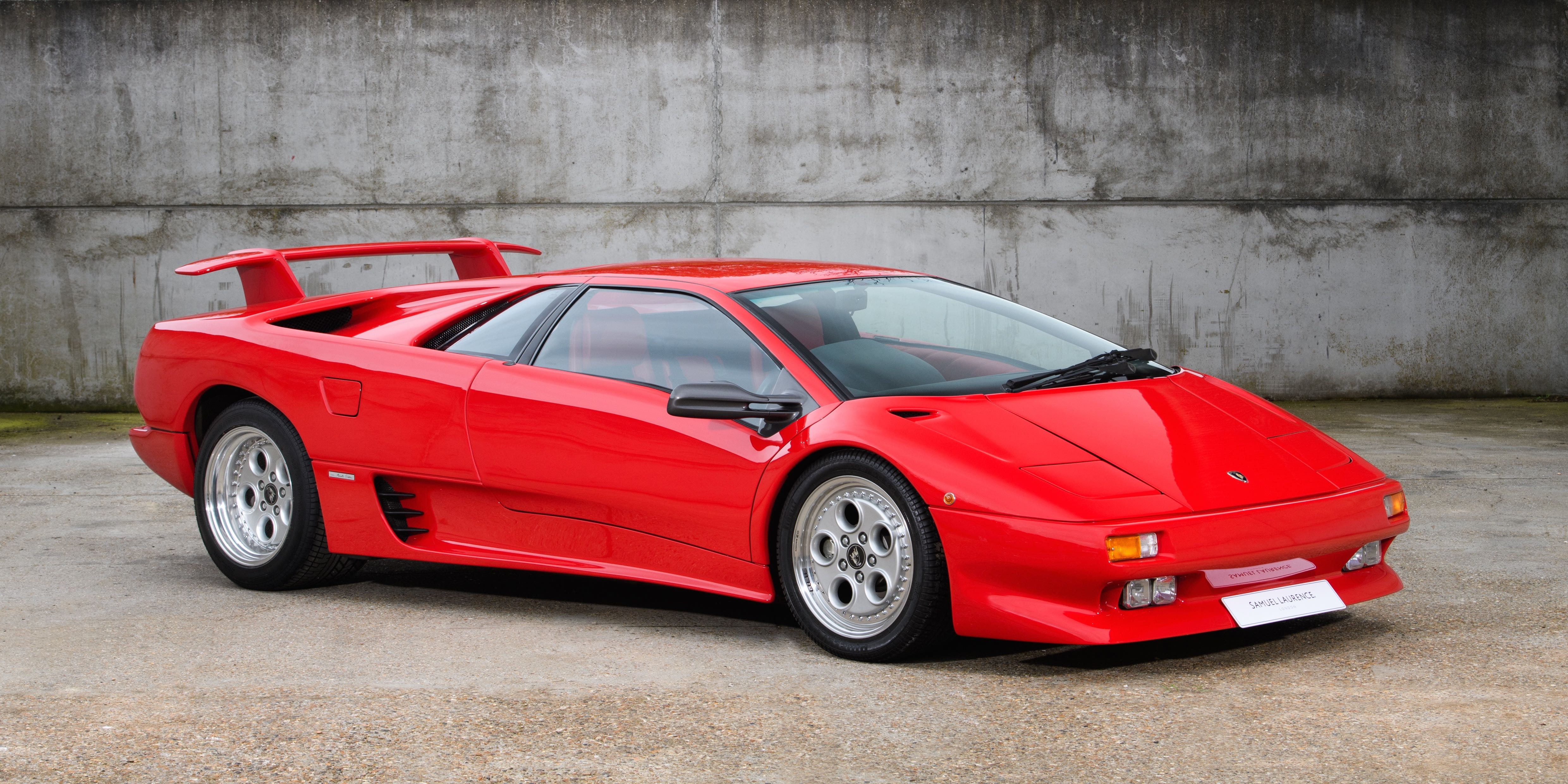 transportation, motor vehicle, city, land vehicle, Lamborghini Diablo, car, retro styled, luxury, shiny, outdoors, wealth, red cars, architecture, 4K, HD Wallpaper