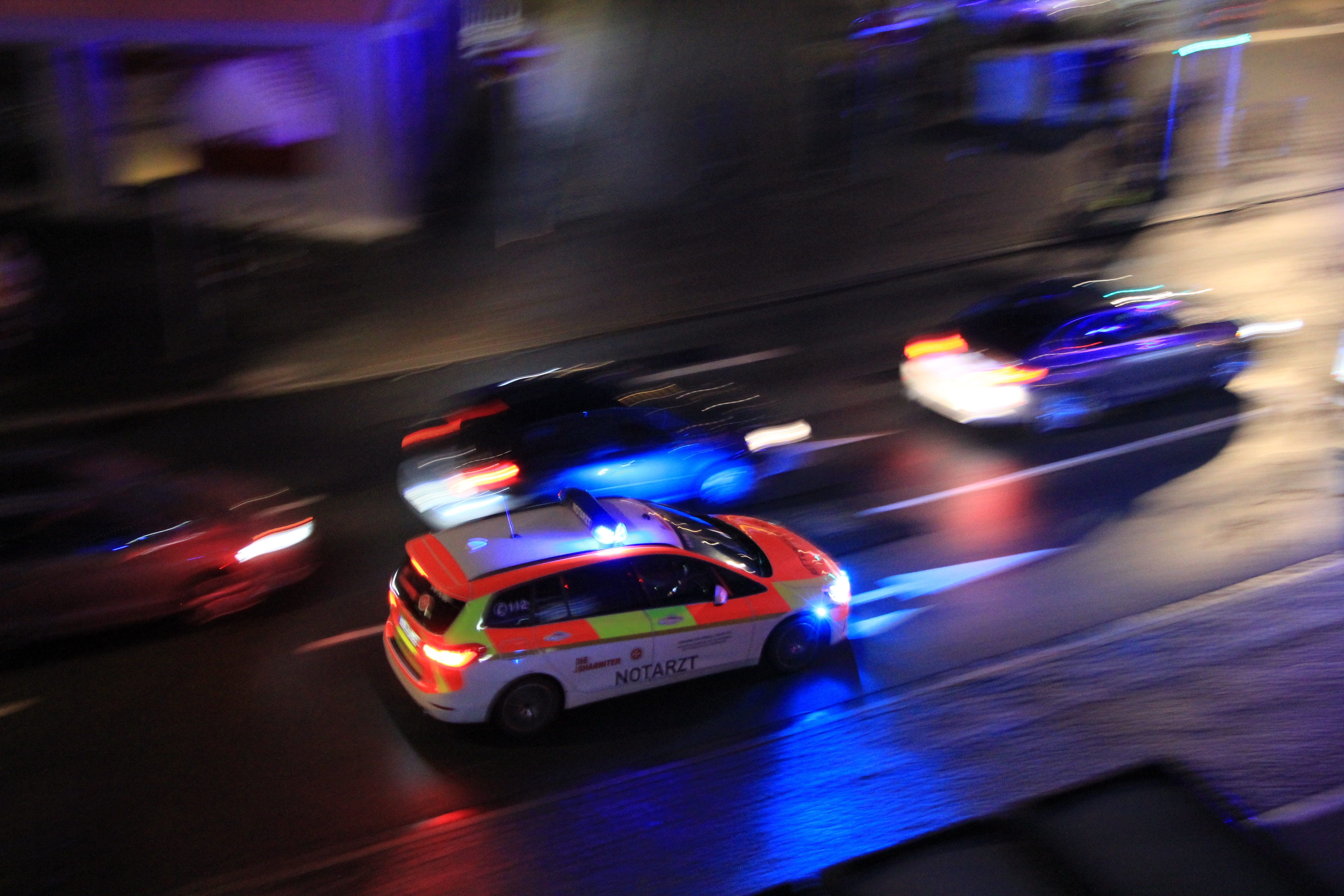 driving, street, architecture, night, use, doctor on call, blue light, emergency, speed, blurred motion, mode of transportation, motion, 5K, city, on the move, HD Wallpaper