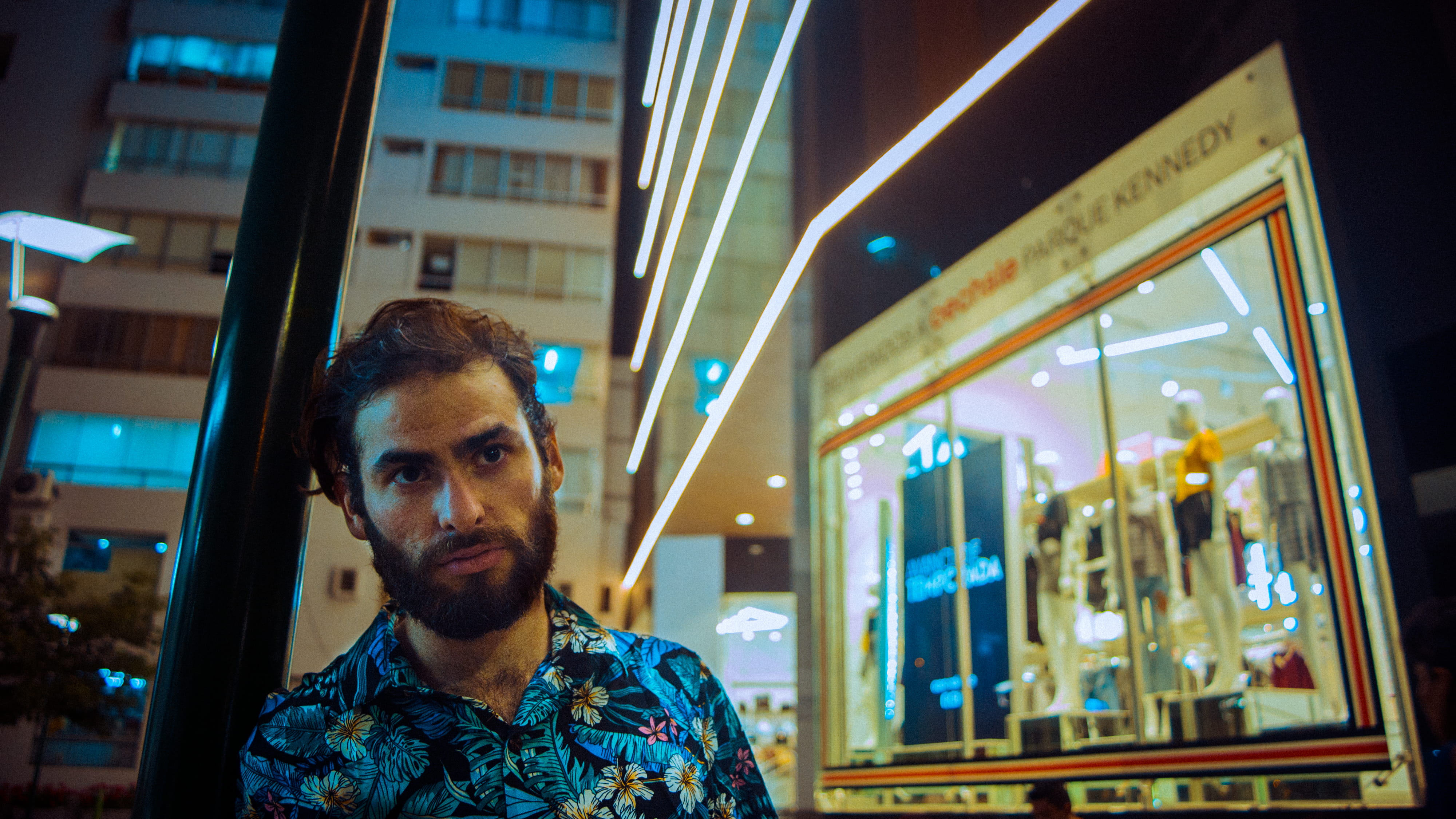facial hair, guy, adult, beard, business, night portrait, night light, 4K, city lights, bravogreatphoto, headshot, calle porta, city, beautiful people, HD Wallpaper