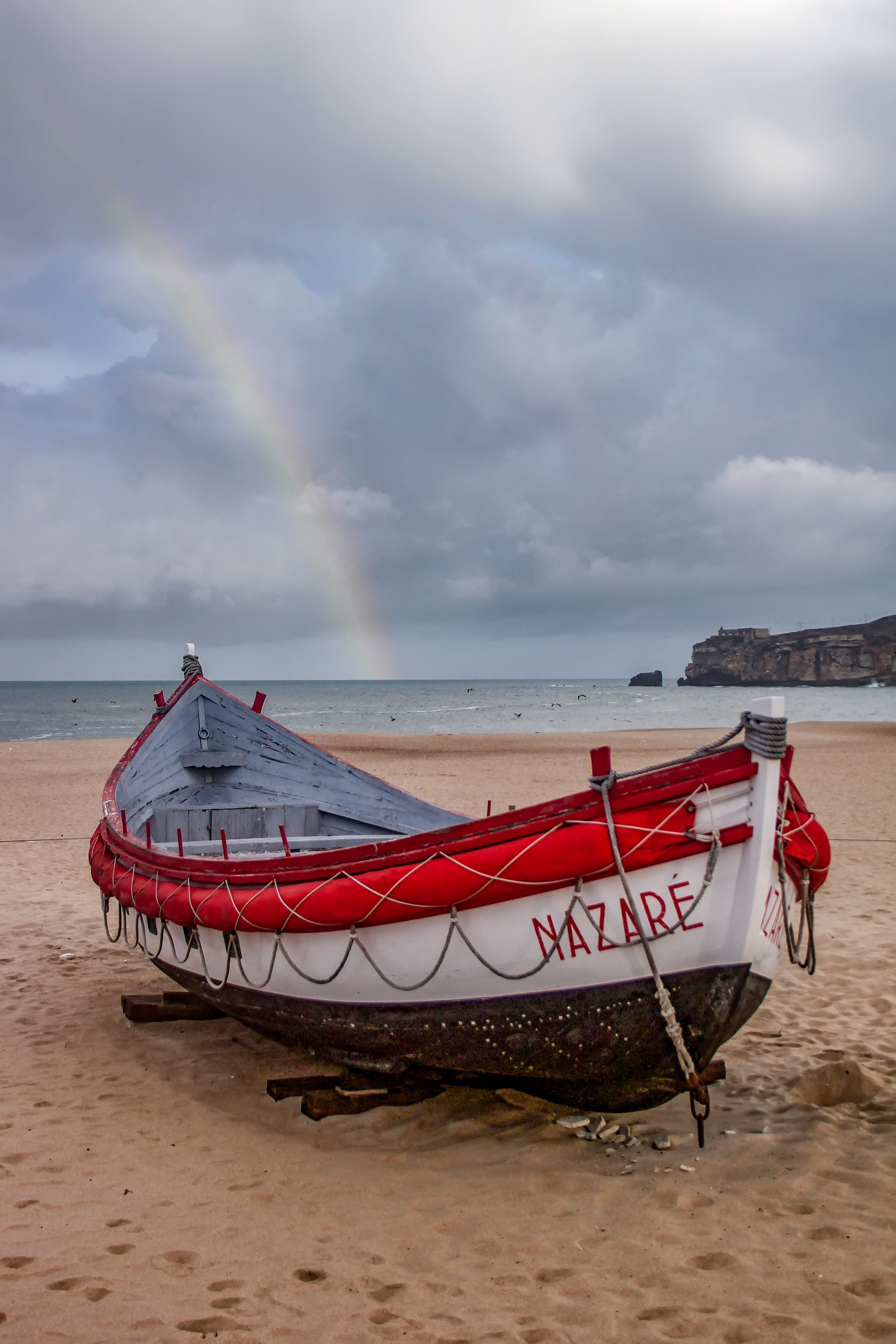 nazaré, water, mode of transportation, tranquil scene, 5K, sky, land, boat, nautical vessel, cloud, windmill gard, nature, portugal, moored, beach, transportation, Phone HD Wallpaper