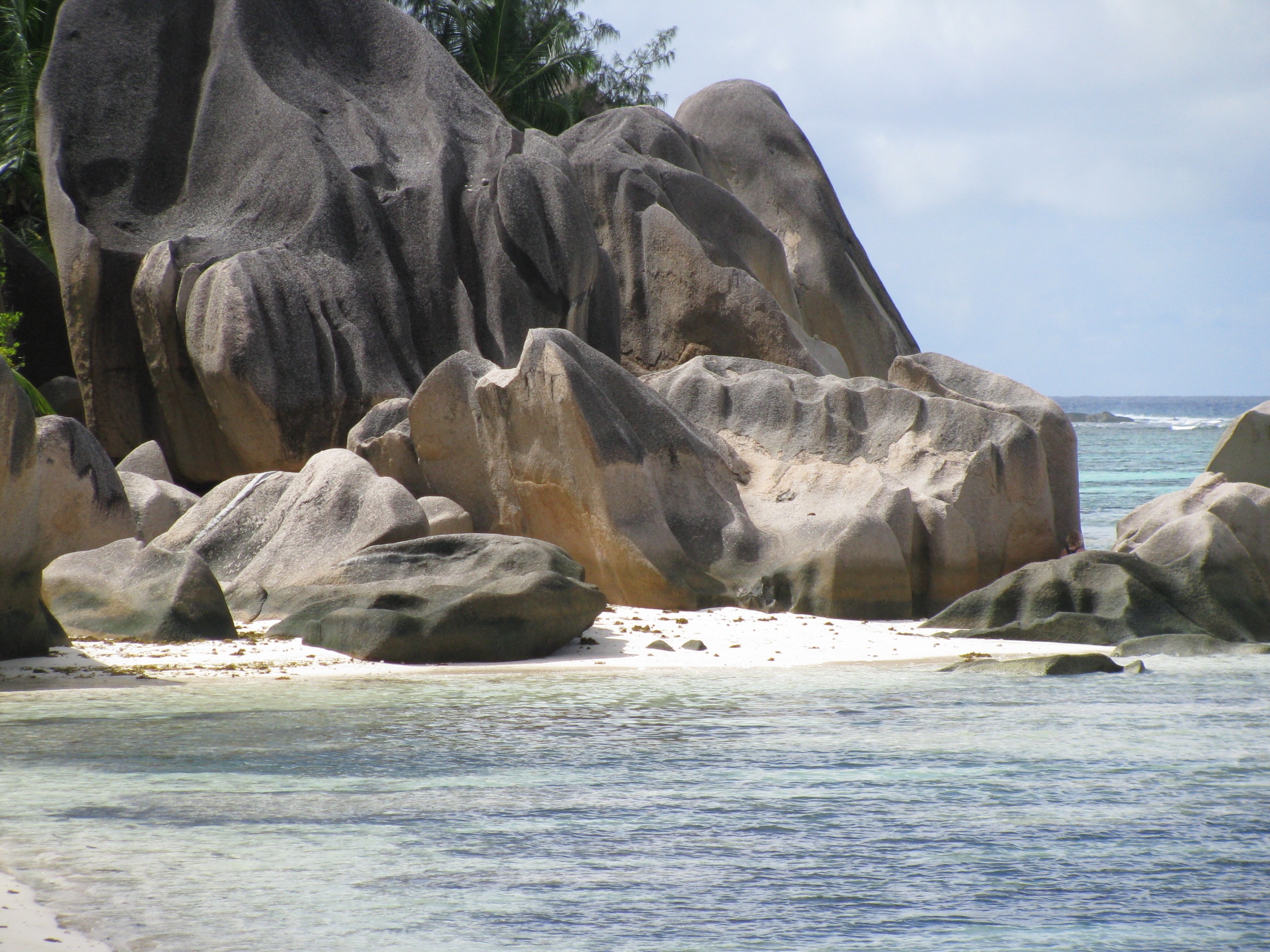 day, waterfront, nature, solid, sand, sky, seychelles, rock - object, rock formation, beach, sea, granite rock, indian ocean, tranquil scene, water, beauty in nature, HD Wallpaper