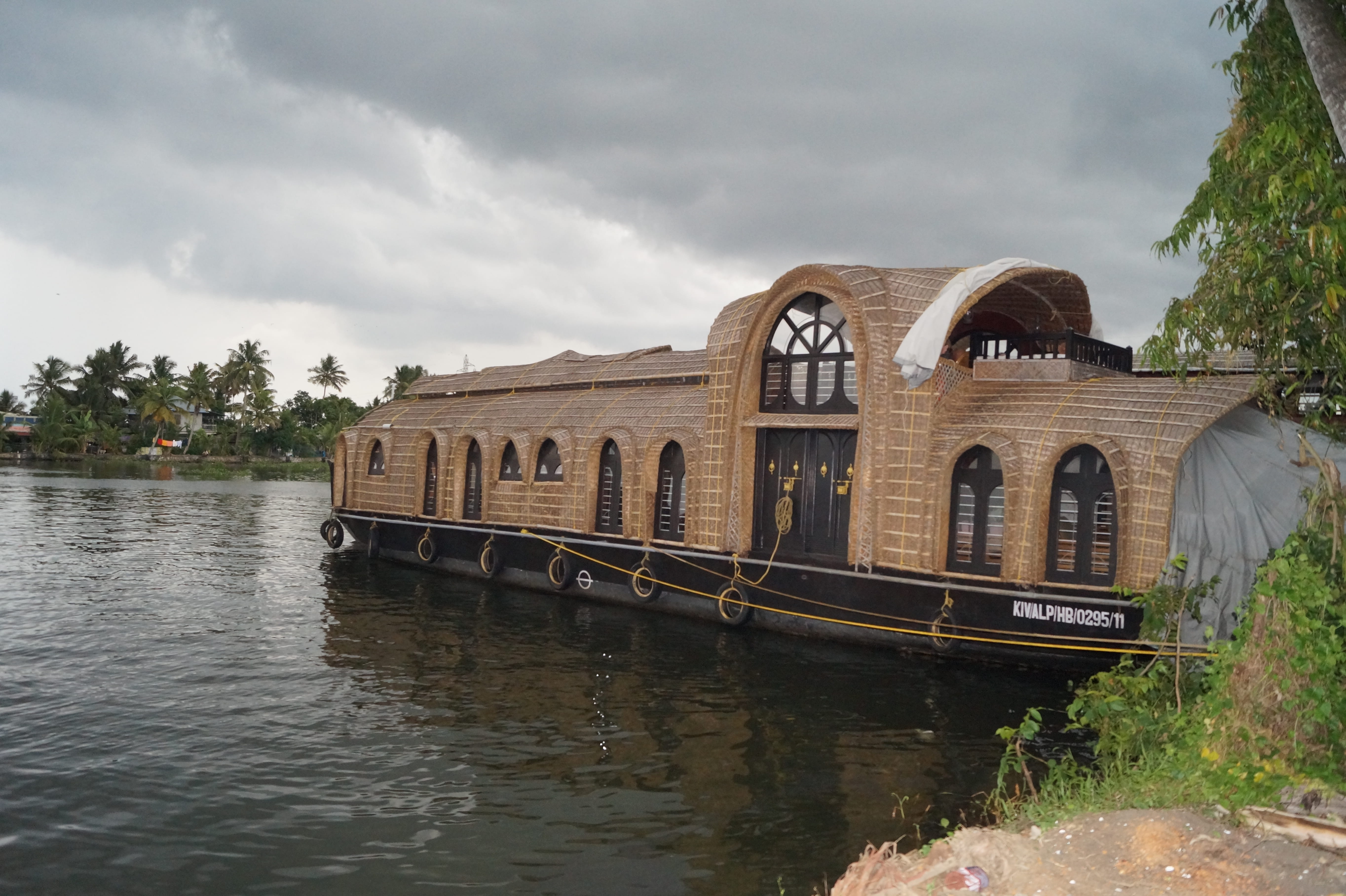 day, kerala, building exterior, transportation, built structure, mode of transportation, plant, tour, trees, canal, evening, alappuzha, water, tree, 5K, HD Wallpaper