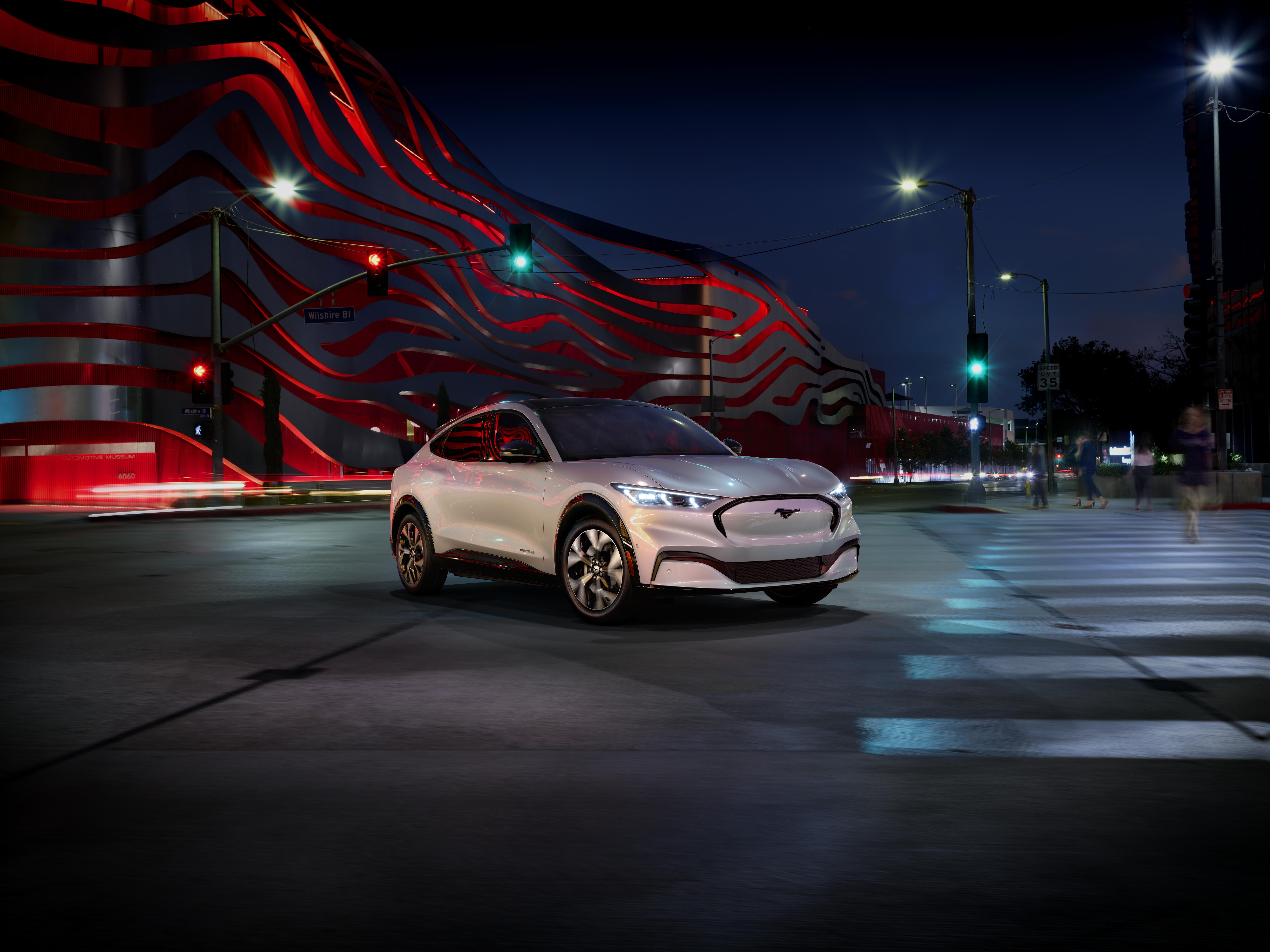 8K, Car, White Car, Electric Car, Ford Mustang Mach-E, Ford, SUV, Vehicle, HD Wallpaper