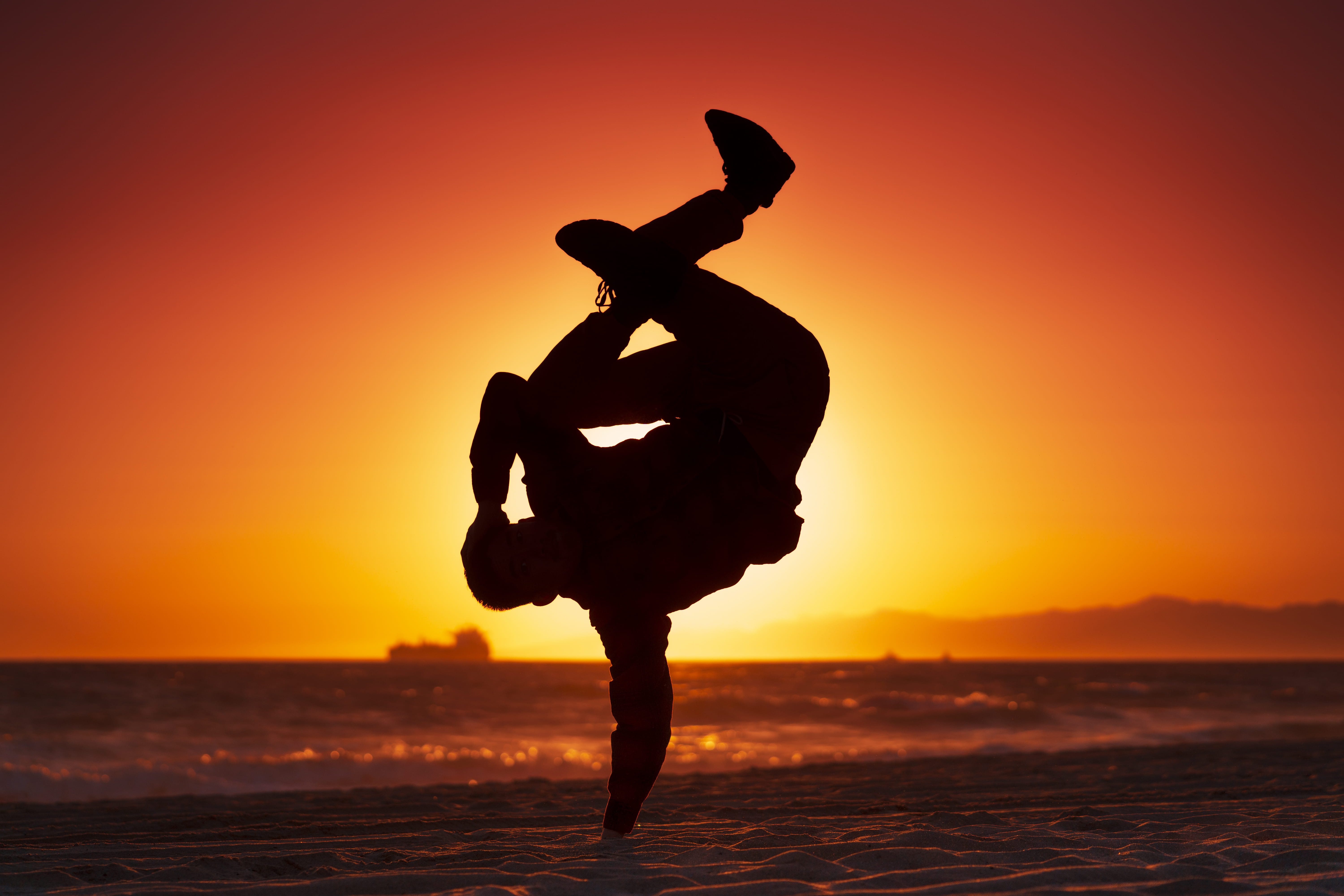 scenics - nature, real people, beach, land, nature, red sky, silhouette, adventure, man, horizon, sunset, dusk, manhattan beach, coast, making, sunrise, HD Wallpaper