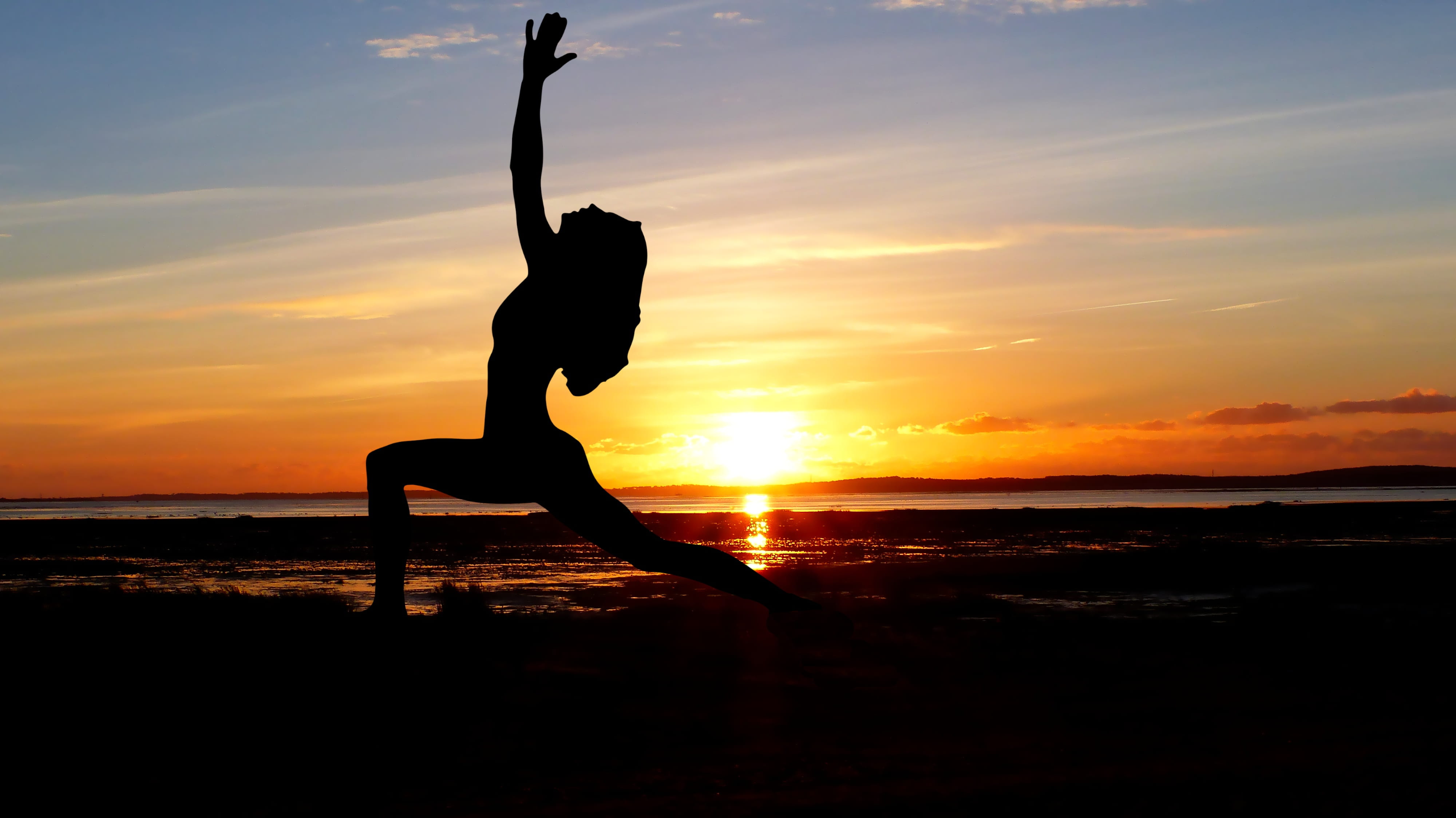 beauty in nature, outdoors, water, lifestyles, sky, handstand, sea, leisure activity, body conscious, the year, installation, balance, orange color, 4K, HD Wallpaper