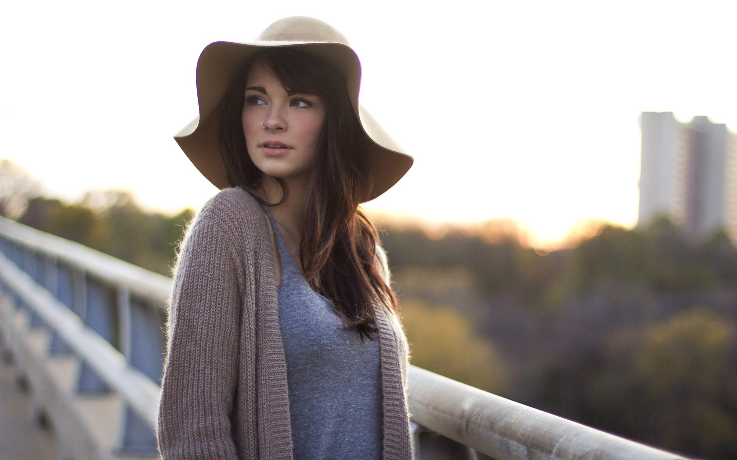 woman, outdoors, gray, sweater, women, cardigan, 2K, s, hat, brunette, nose, rings, nose rings, HD Wallpaper
