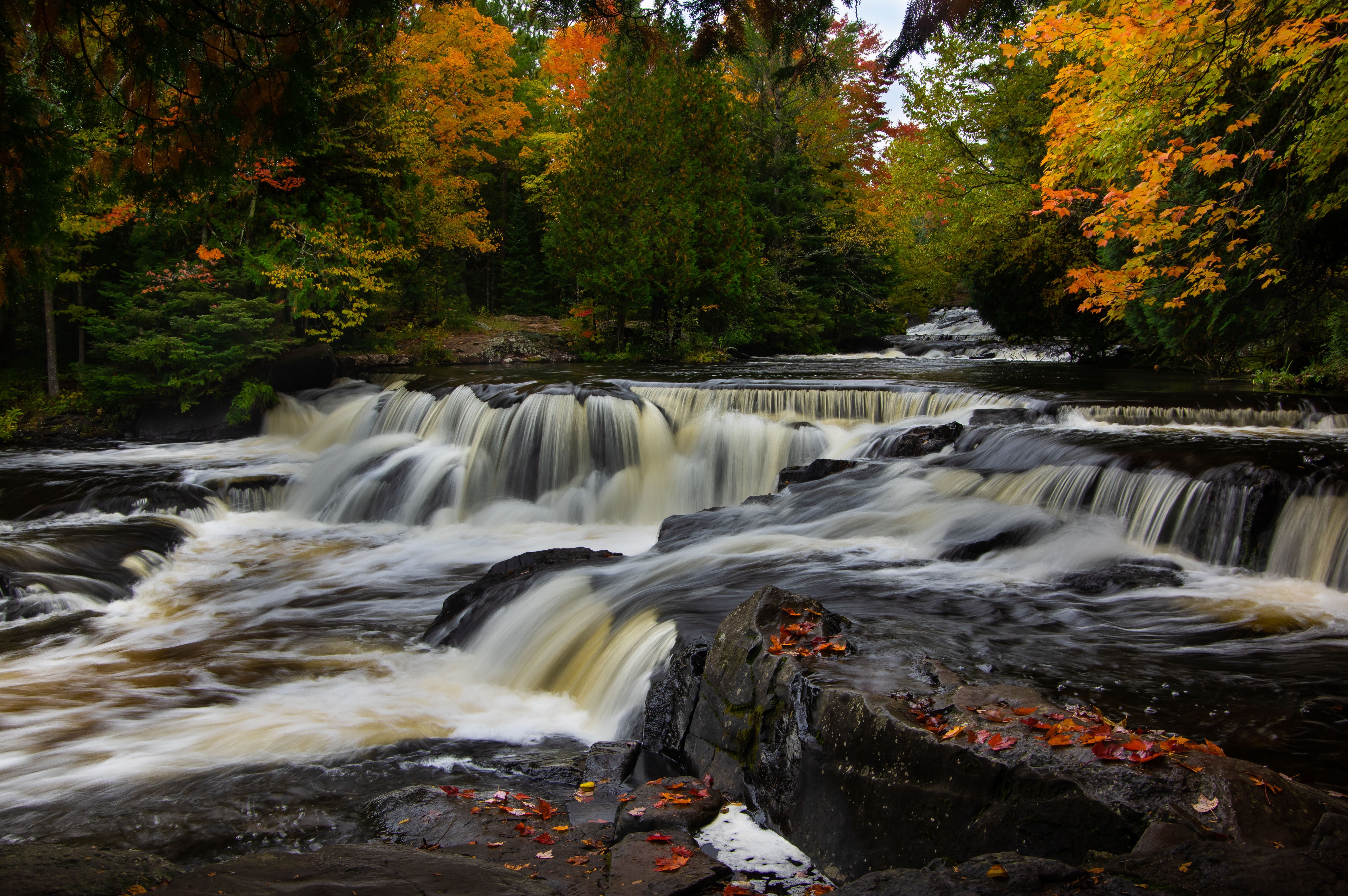 Michigan, autumn, Ontonagon River, Bond Falls, cascade, waterfall, Waterfalls Bond, river, Upper Peninsula of Michigan, The River Ontonagon, 5K, forest, HD Wallpaper