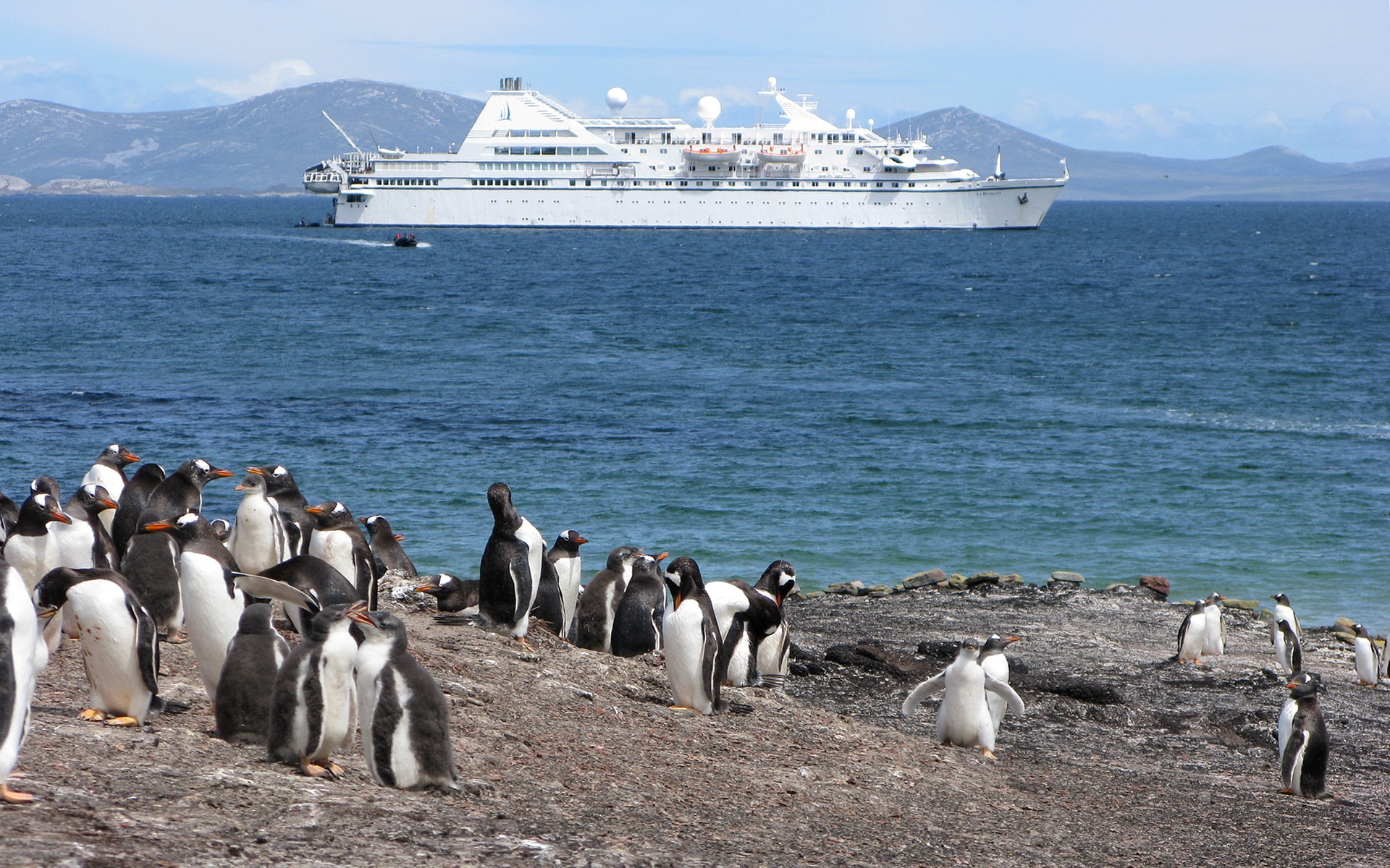 Coast, Ship, flock, penguins, Penguin, Sea, 1080P, HD Wallpaper
