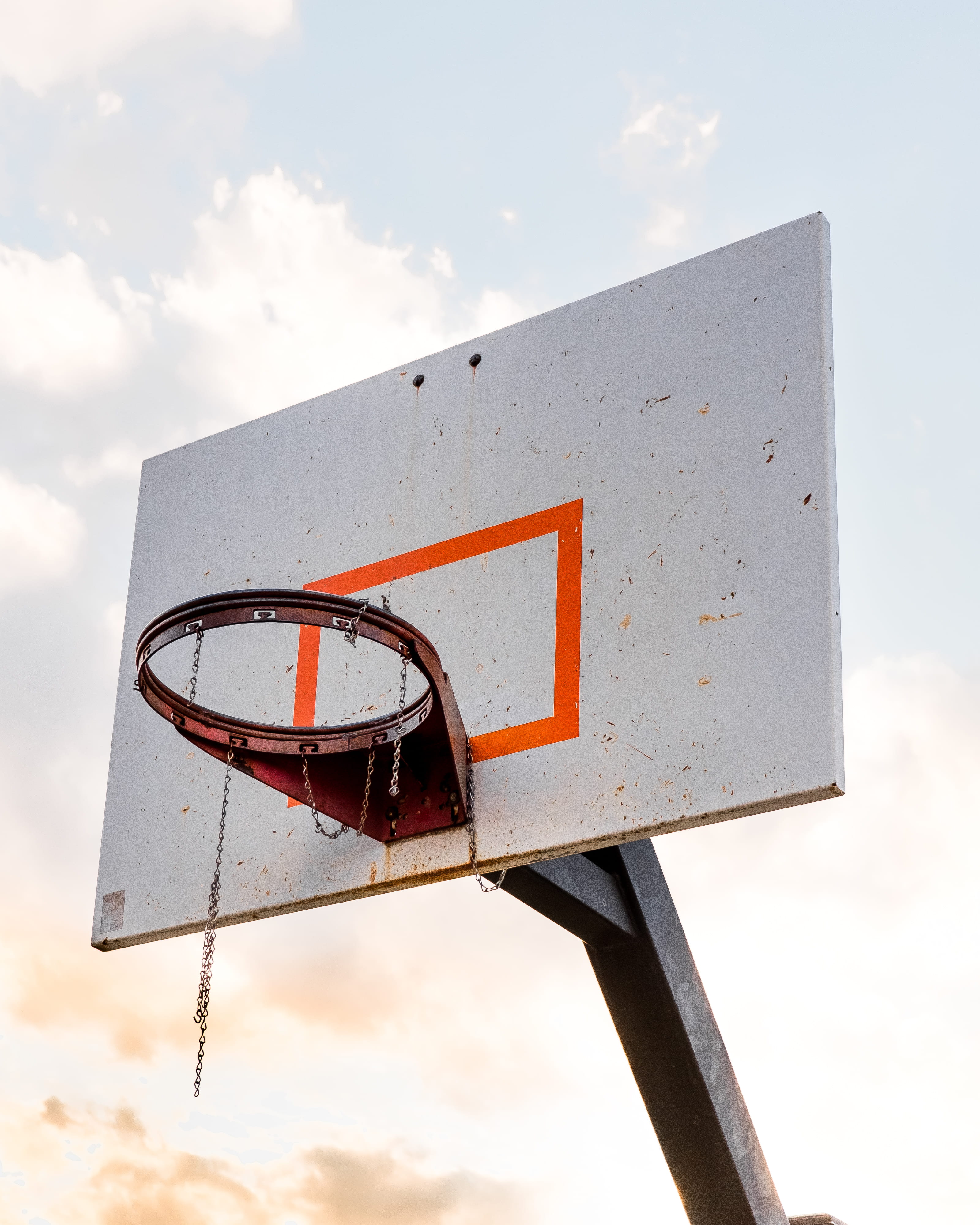 red, cloud - sky, sky, sport, no people, mounted, wooden, damaged, orange color, ring, nature, white, hoop, basketball hoop, geometric shape, day, metal, Phone HD Wallpaper